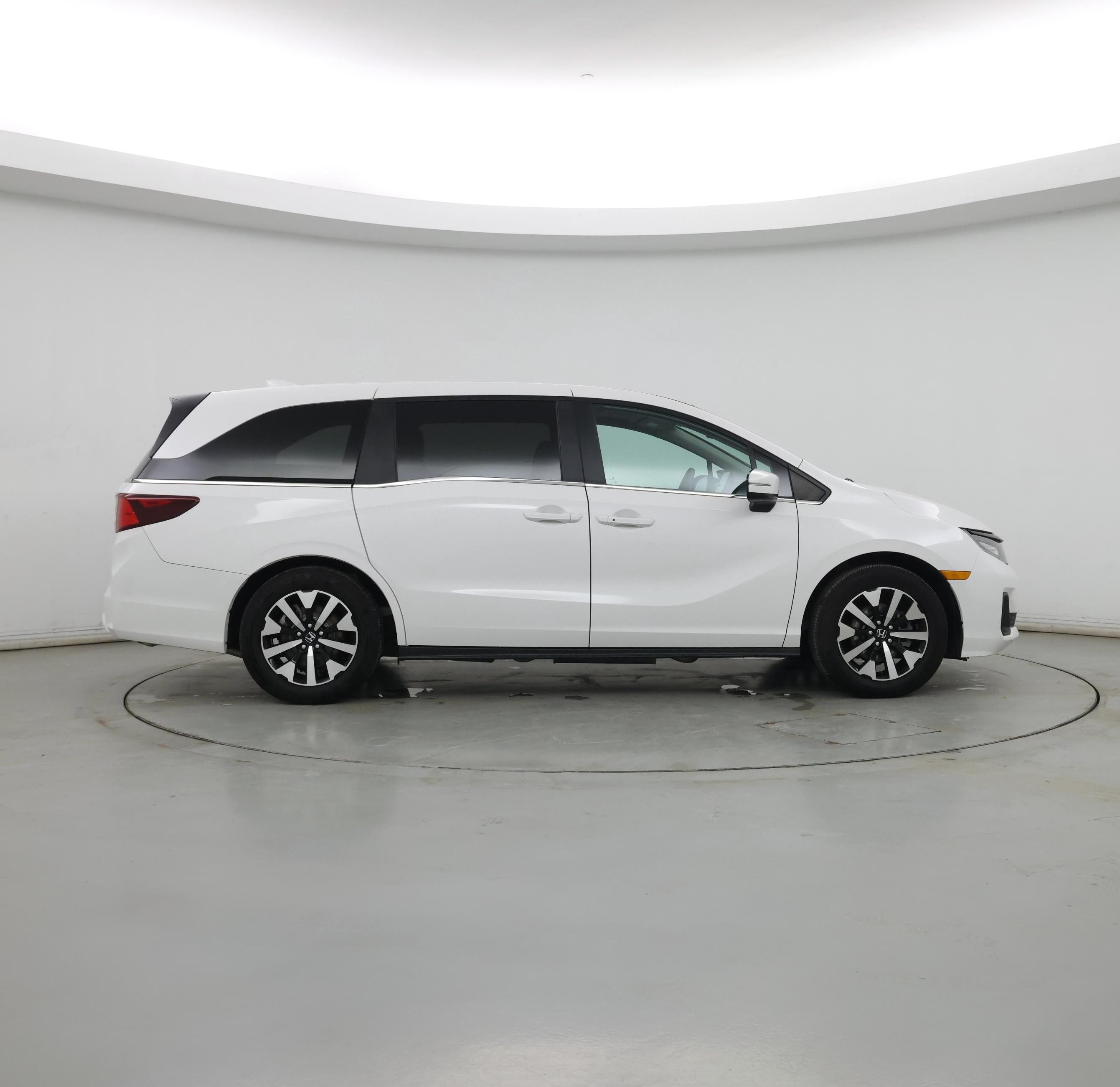 Thumbnail: 2025 Honda Odyssey - 7