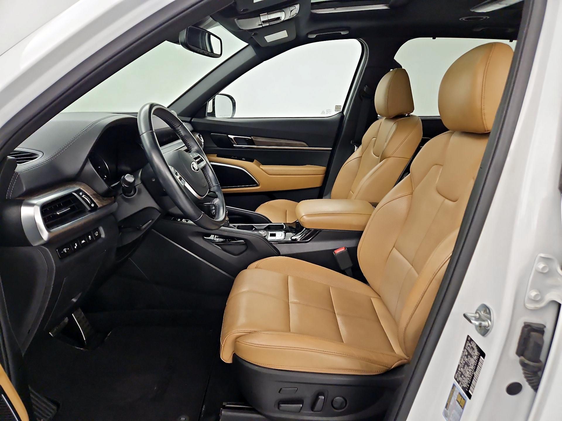 Thumbnail: 2020 Kia Telluride - 11