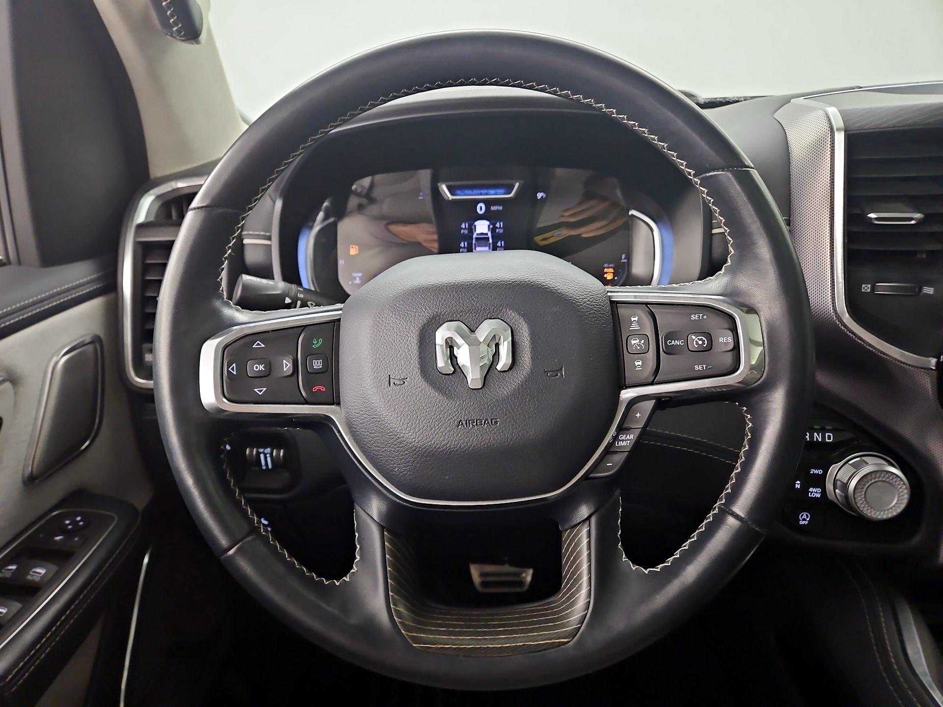 Thumbnail: 2023 RAM 1500 - 10