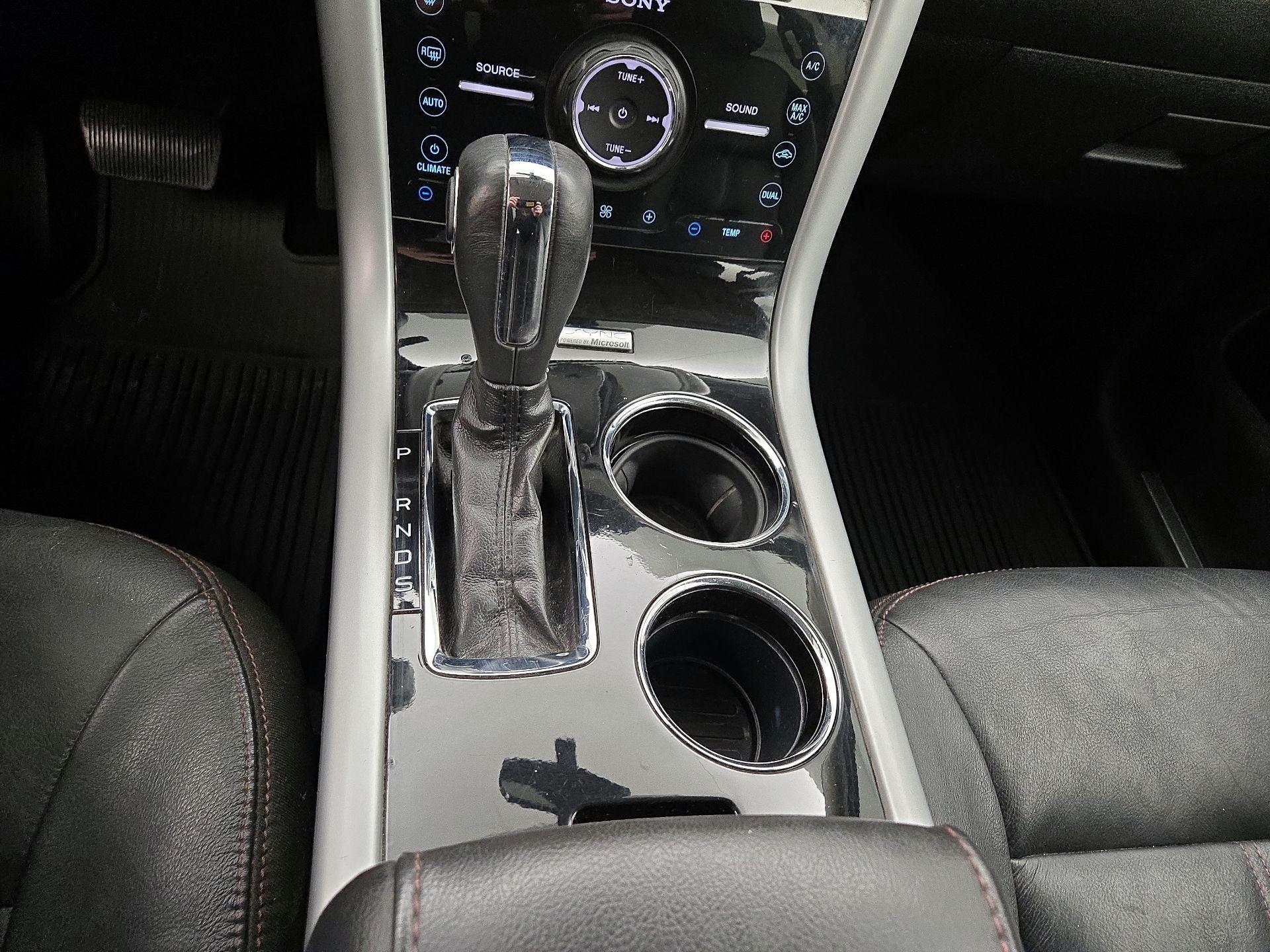 Thumbnail: 2014 Ford Edge - 18