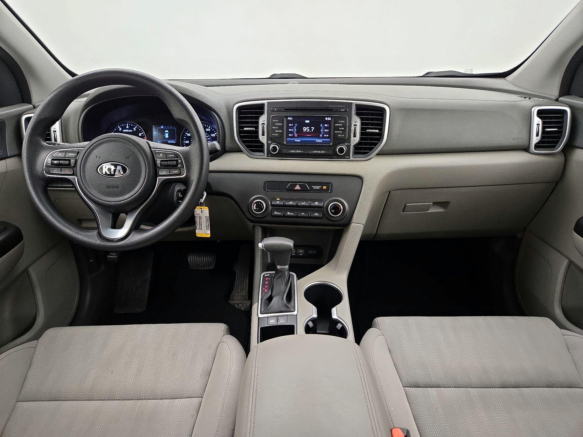 Thumbnail: 2017 Kia Sportage - 9