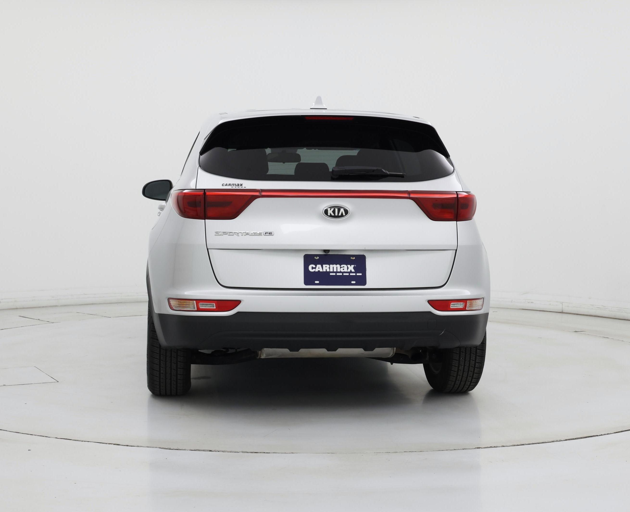 Thumbnail: 2017 Kia Sportage - 6