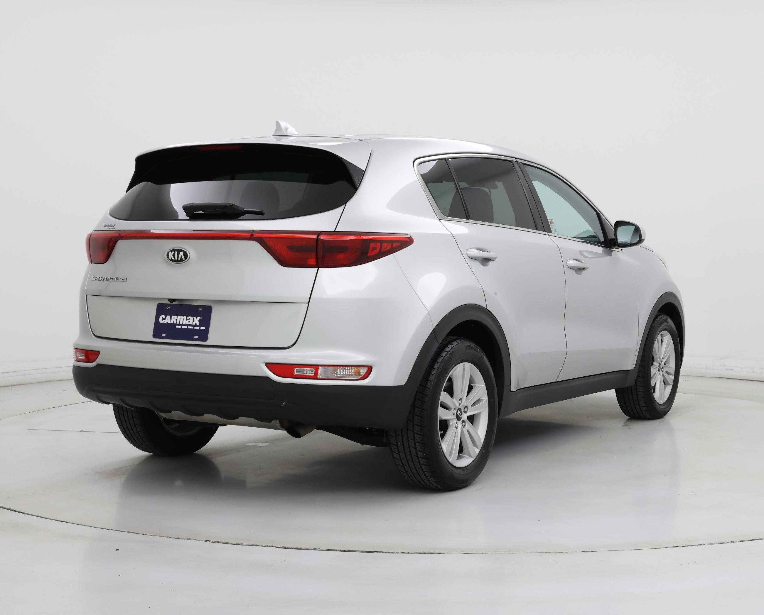 Thumbnail: 2017 Kia Sportage - 8