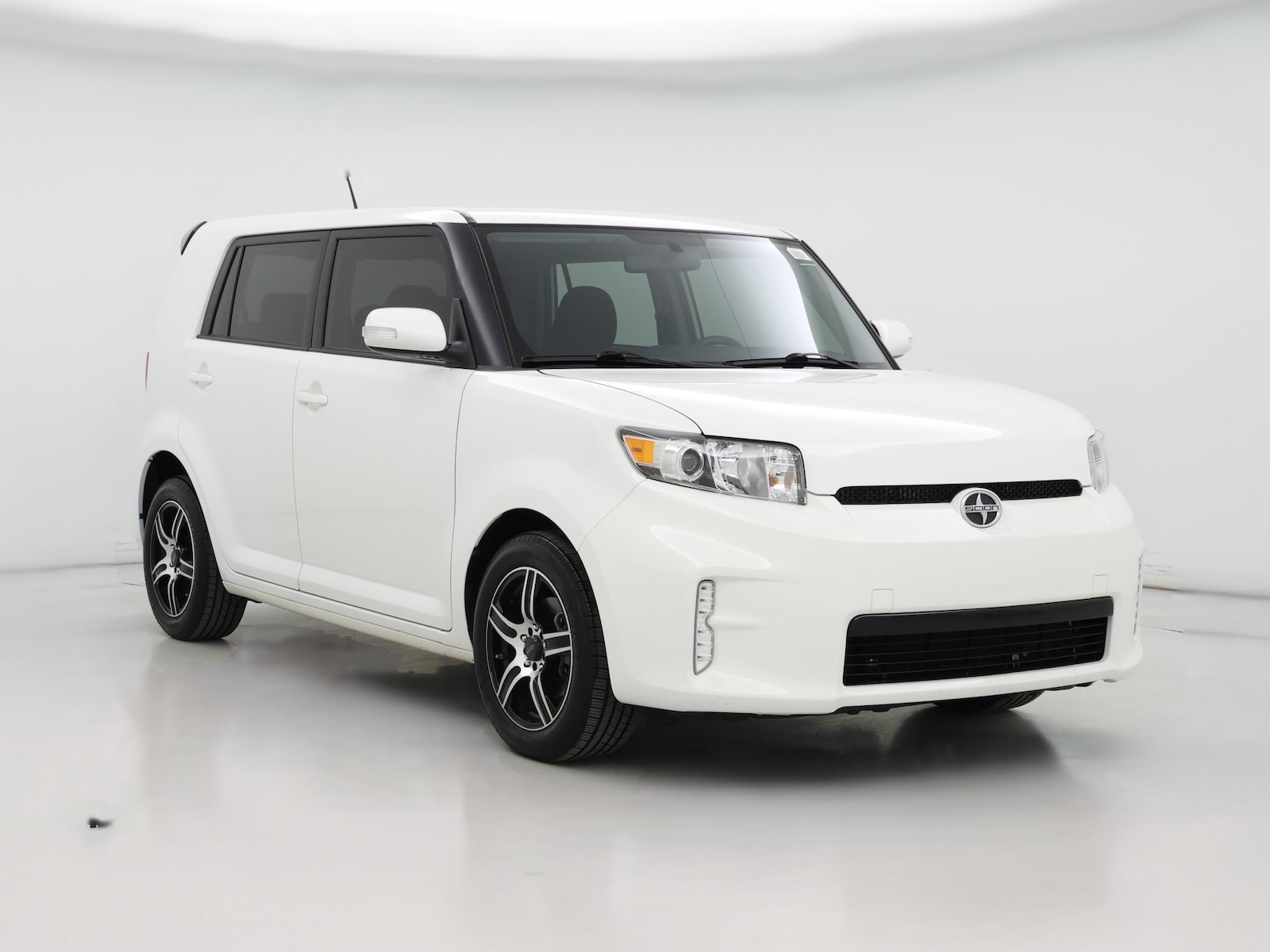 2014 Scion xB Base