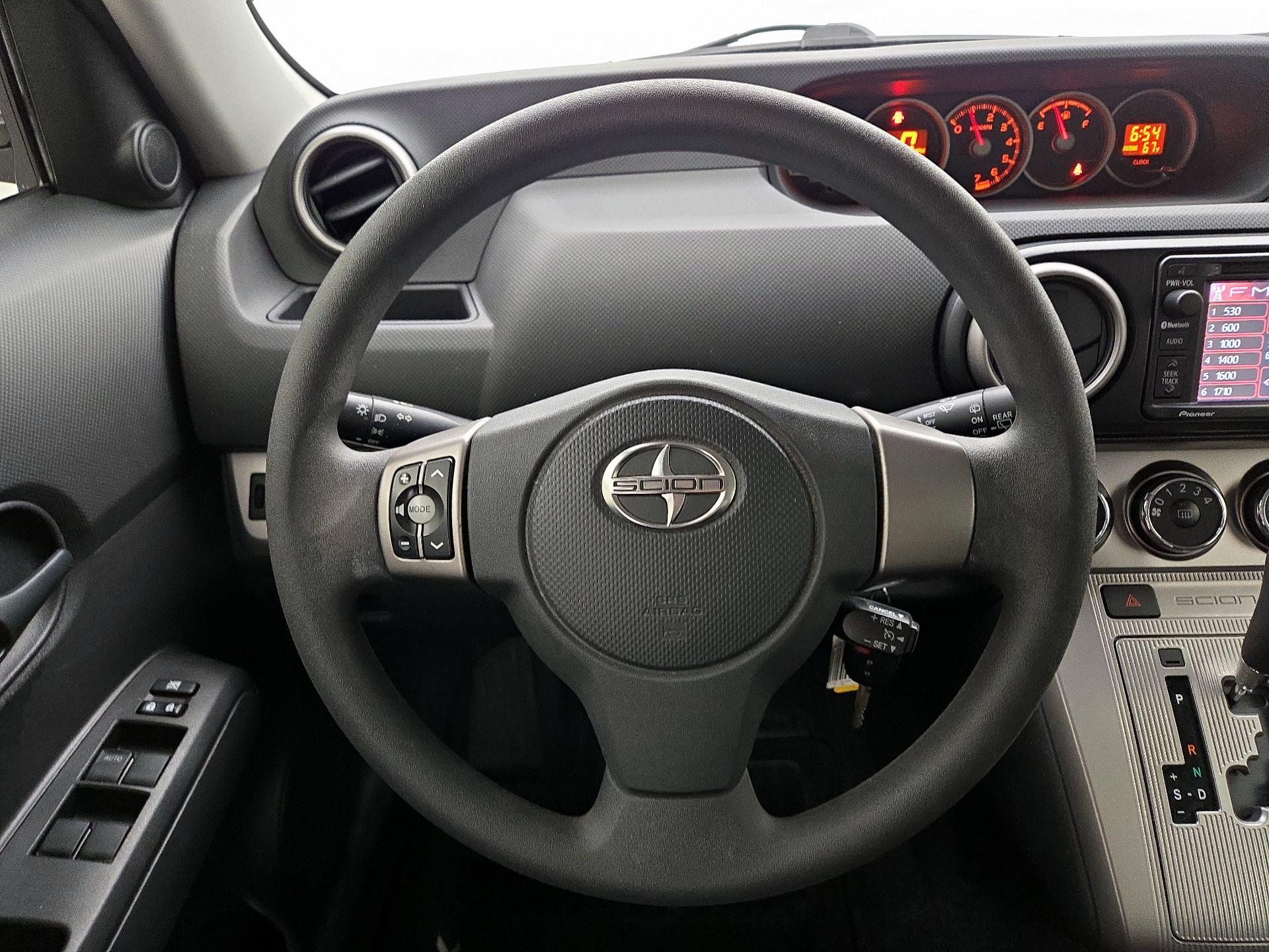 Thumbnail: 2014 Scion xB - 10