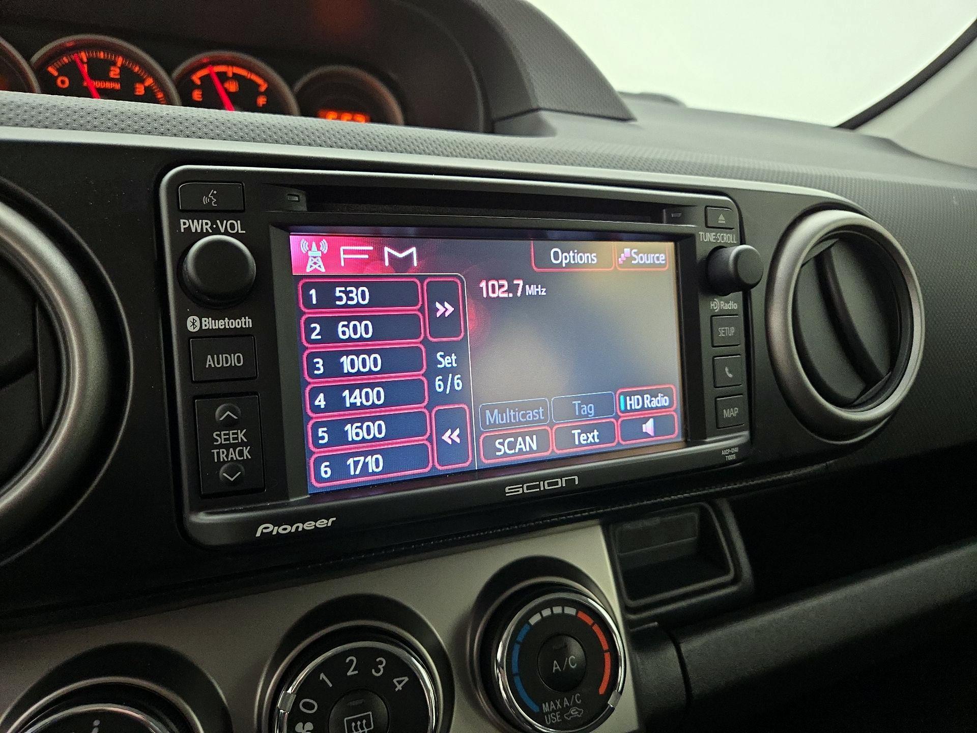 Thumbnail: 2014 Scion xB - 14