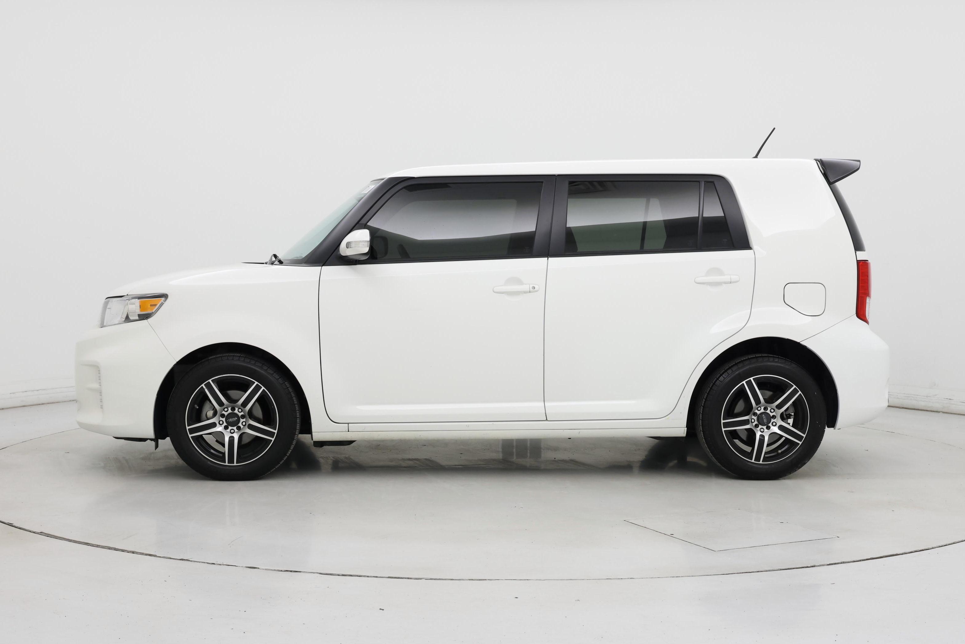 Thumbnail: 2014 Scion xB - 3