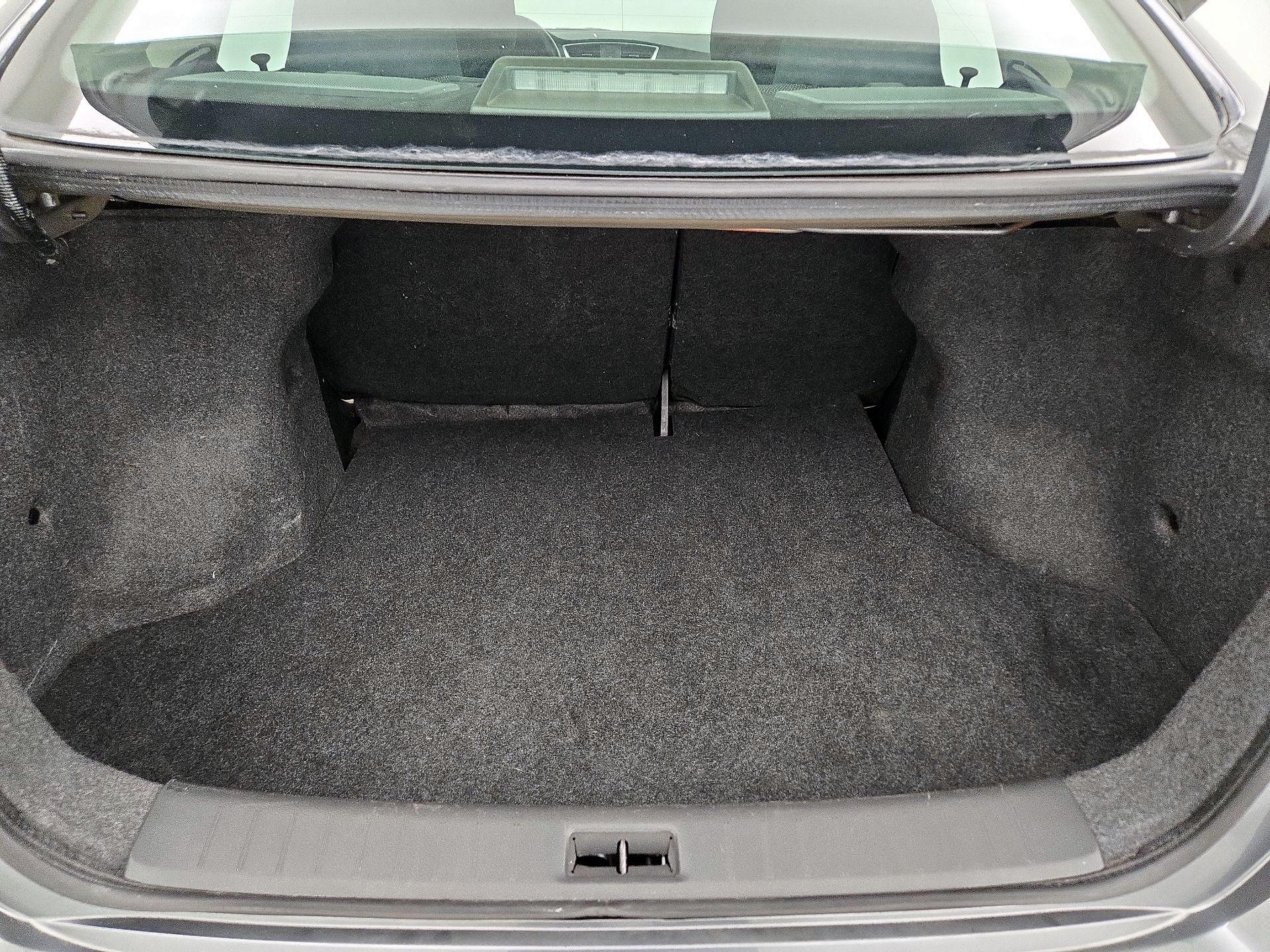 Thumbnail: 2017 Nissan Sentra - 19