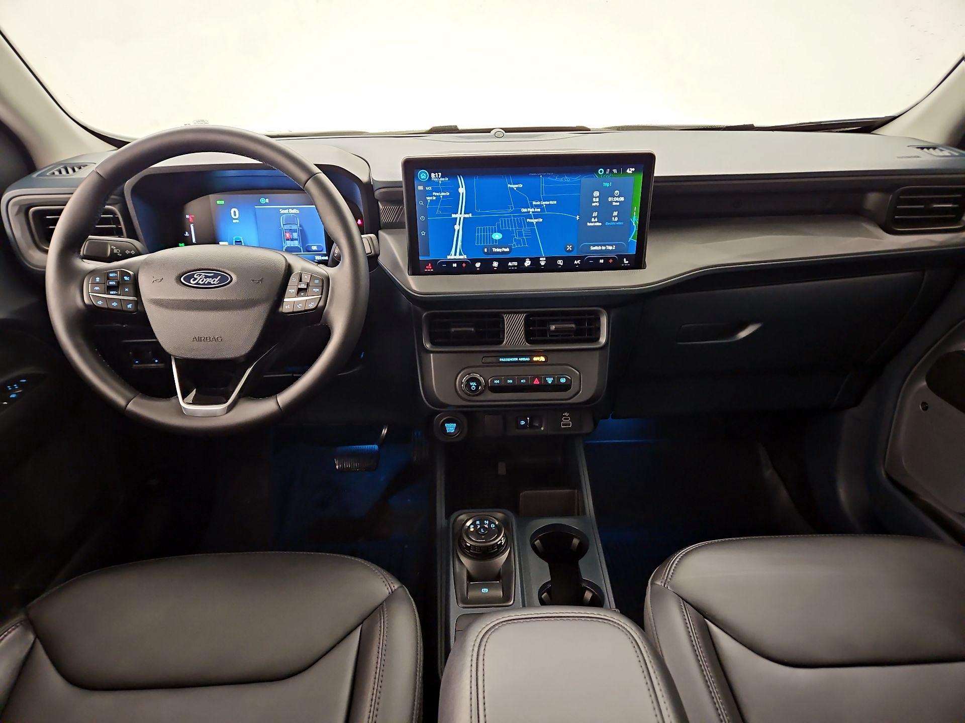 Thumbnail: 2025 Ford Maverick - 9