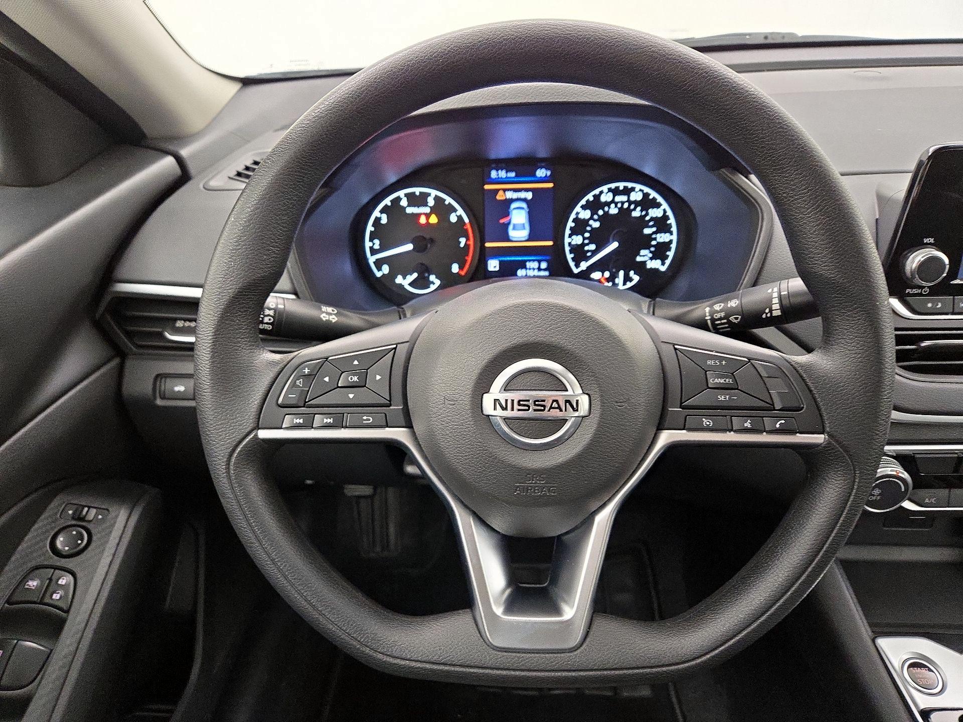 Thumbnail: 2021 Nissan Altima - 10