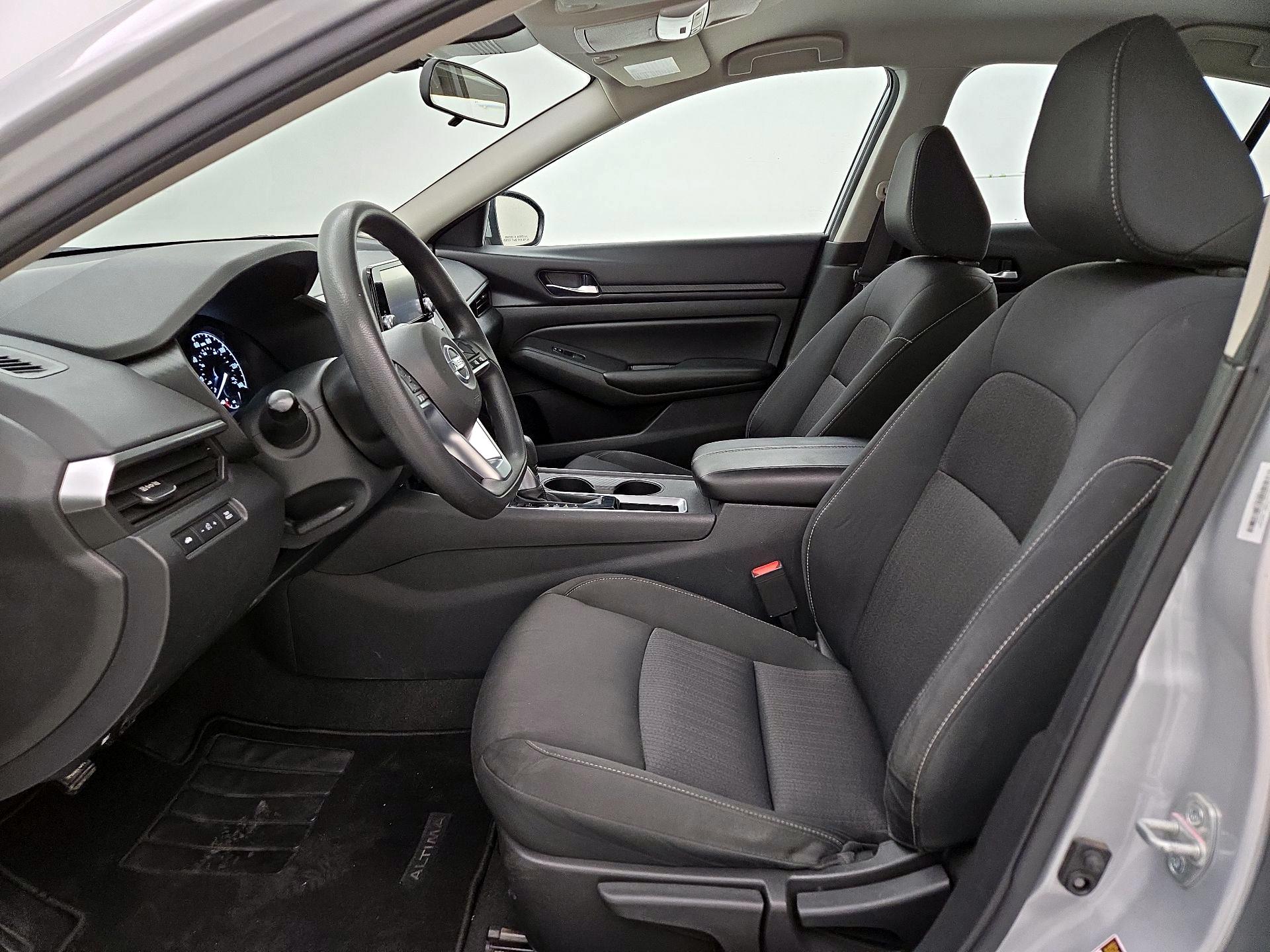 Thumbnail: 2021 Nissan Altima - 11