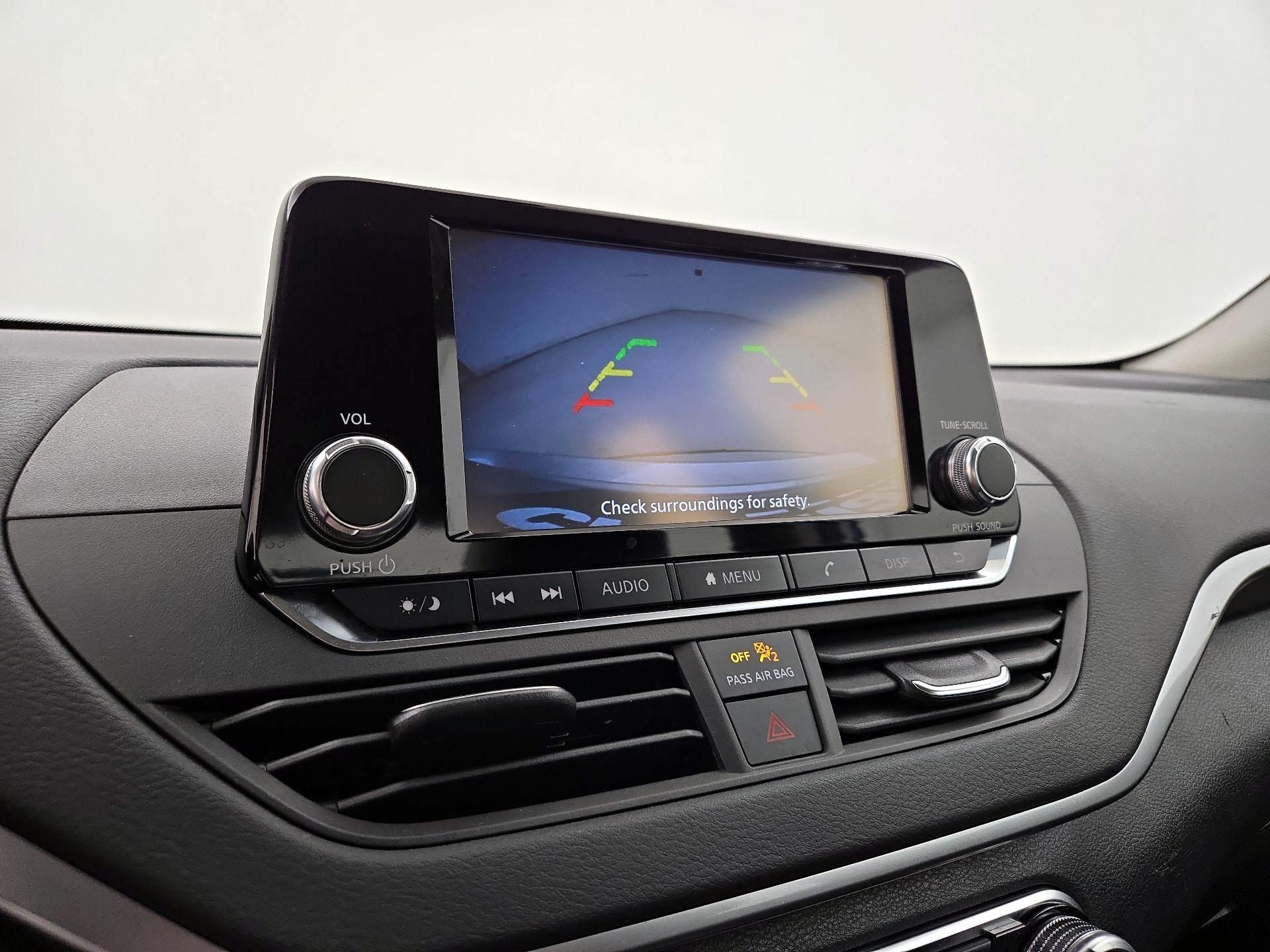 Thumbnail: 2021 Nissan Altima - 14