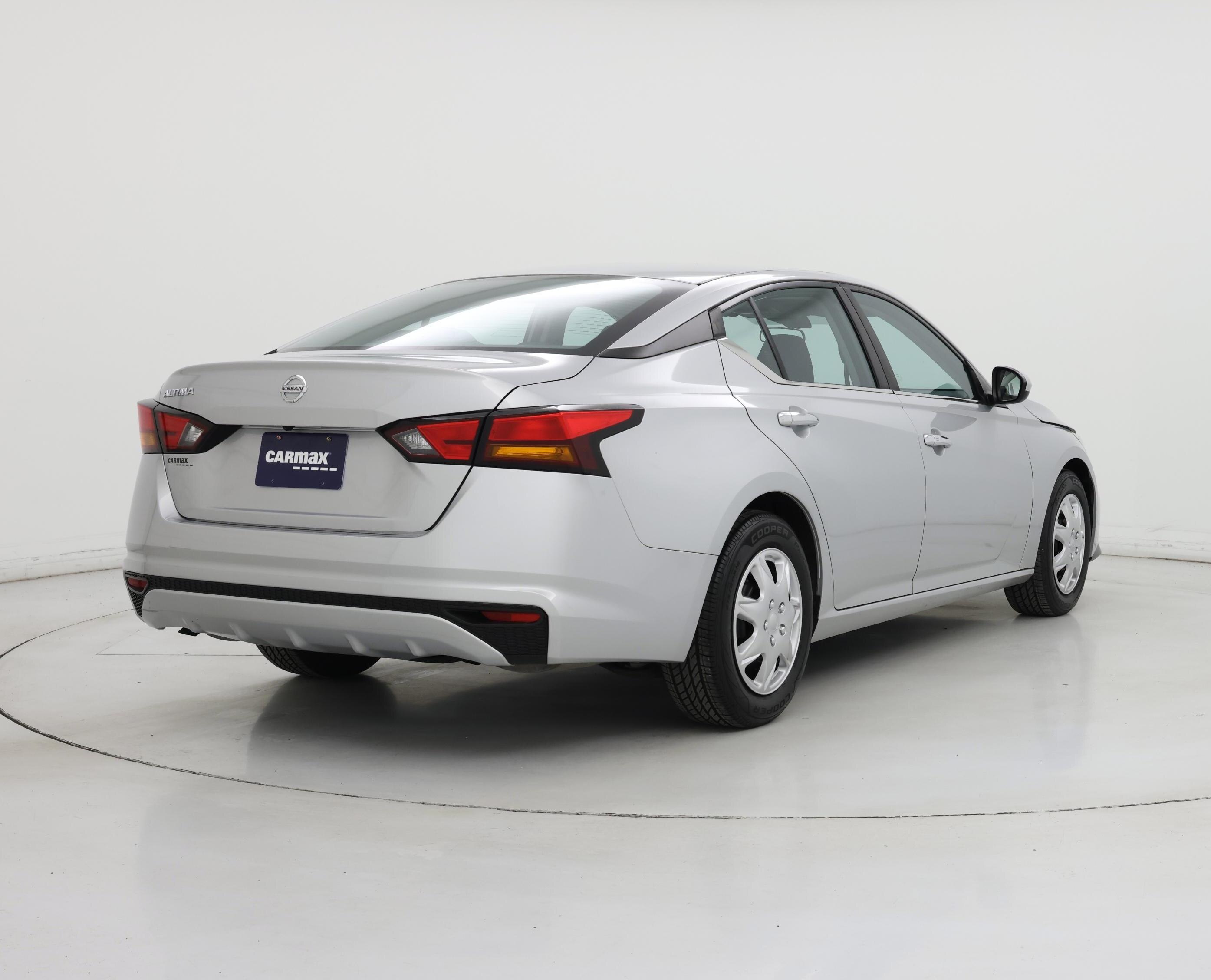 Thumbnail: 2021 Nissan Altima - 8