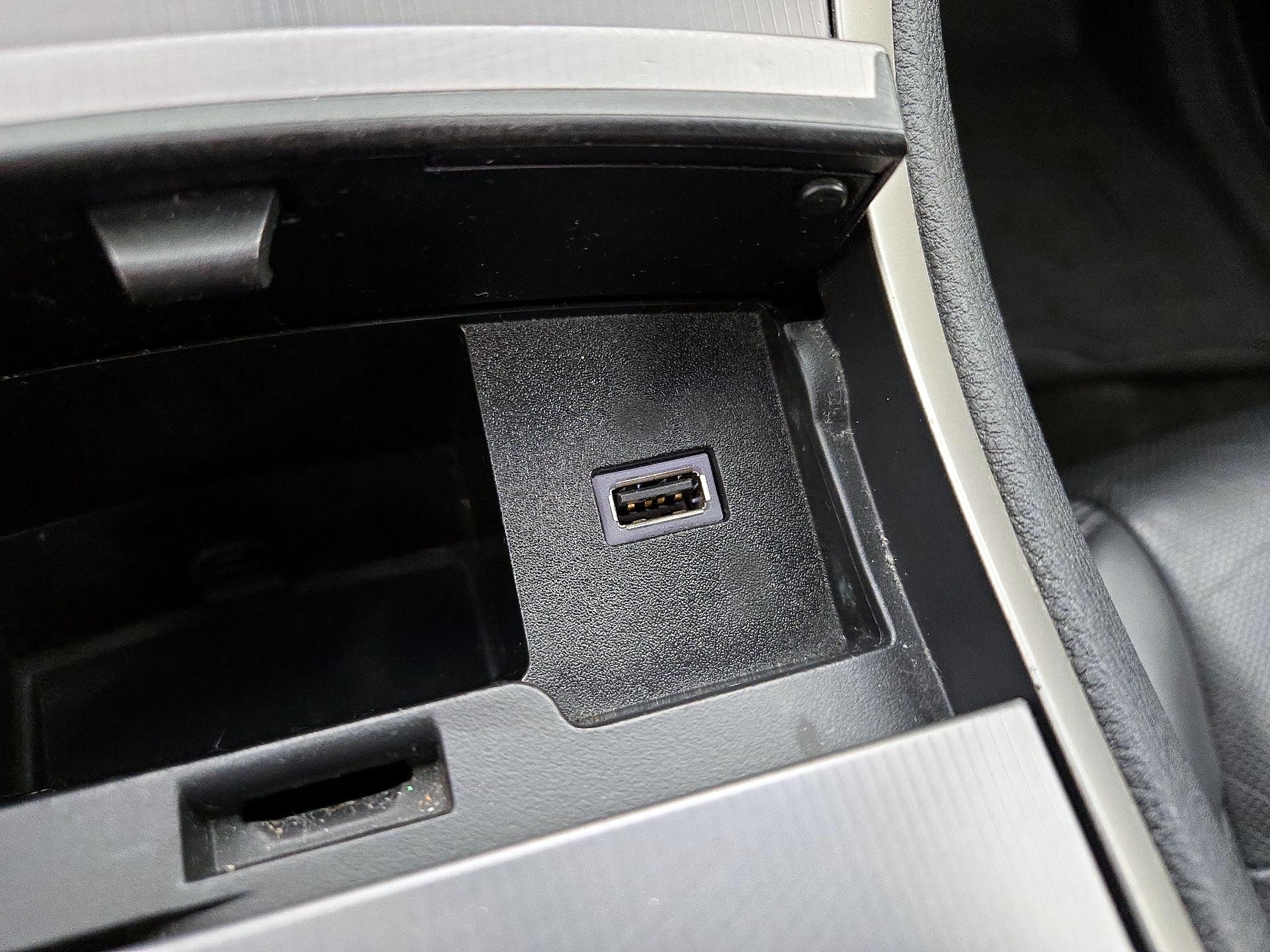 Thumbnail: 2017 Lincoln MKZ - 19