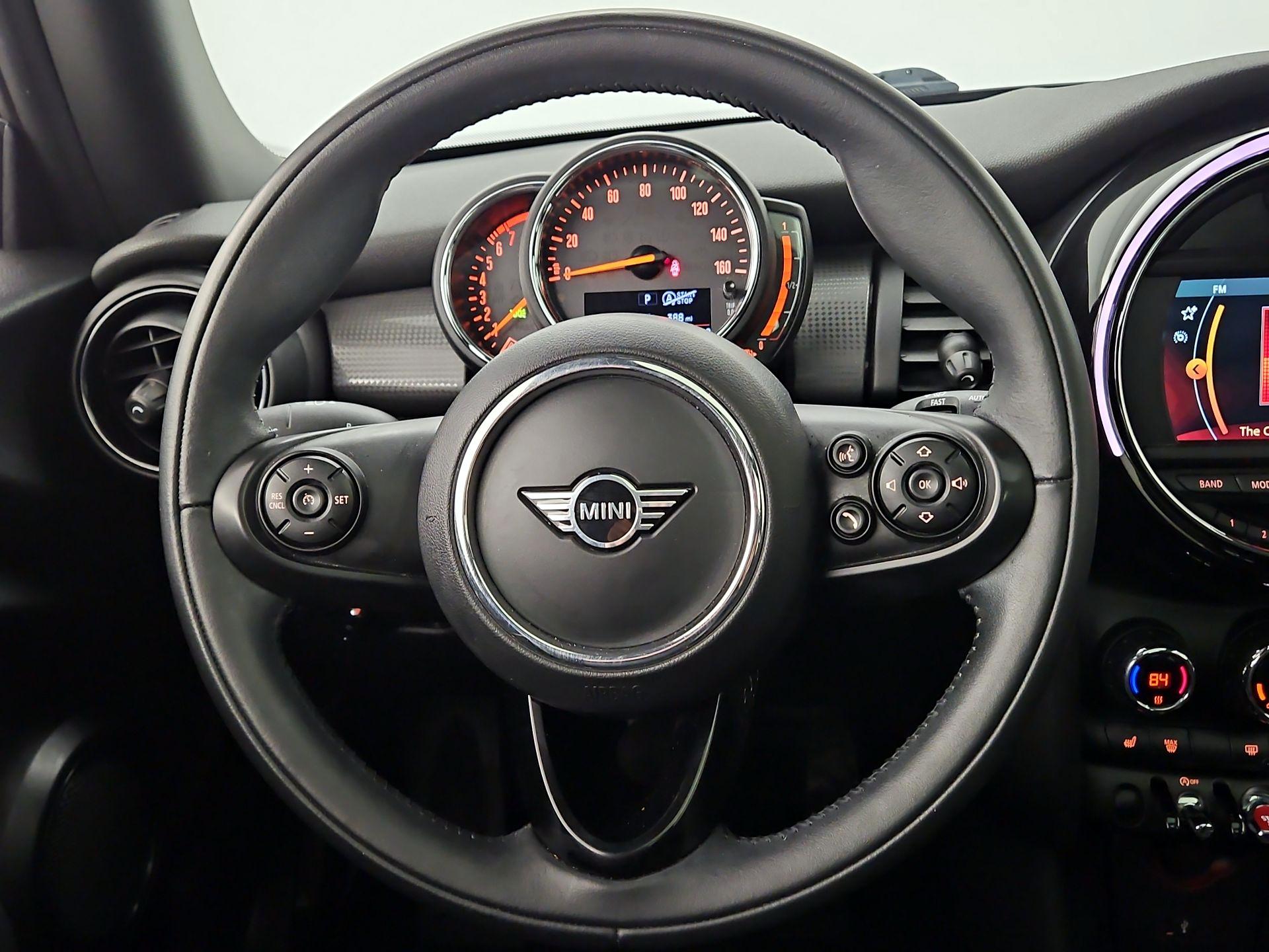 Thumbnail: 2020 MINI Cooper Hardtop - 10