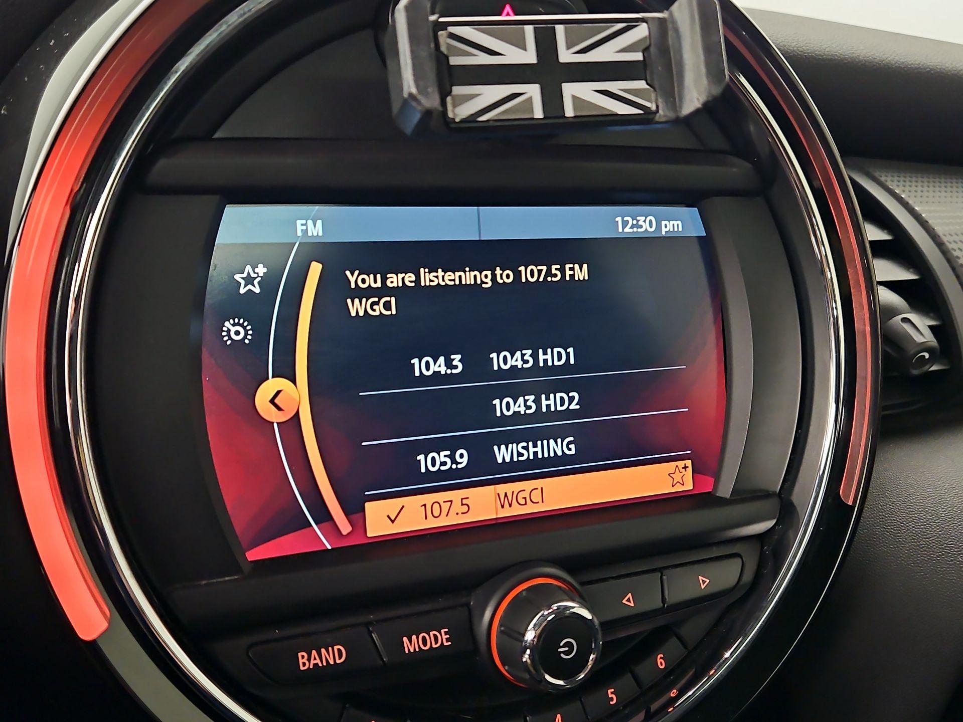 Thumbnail: 2020 MINI Cooper Hardtop - 15