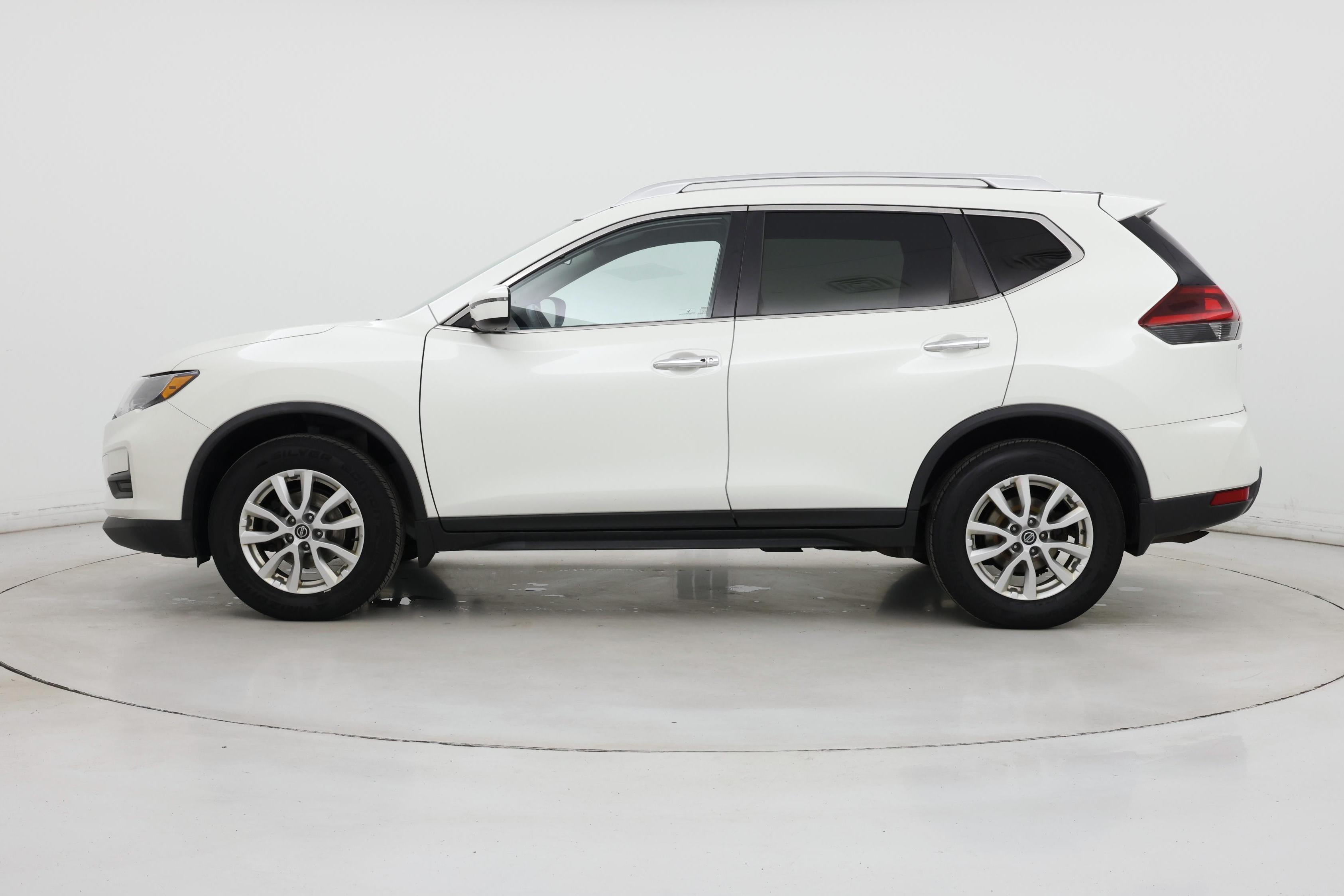 Thumbnail: 2018 Nissan Rogue - 3