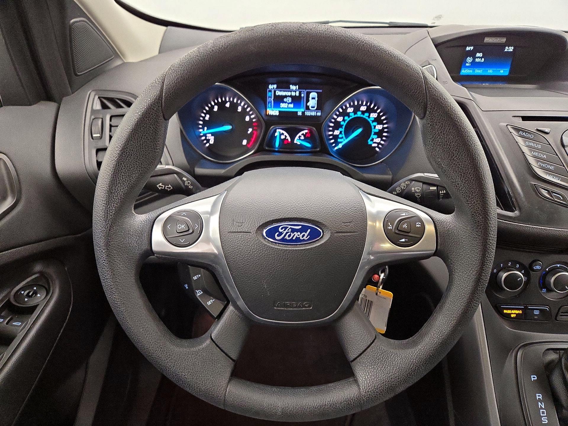 Thumbnail: 2016 Ford Escape - 10