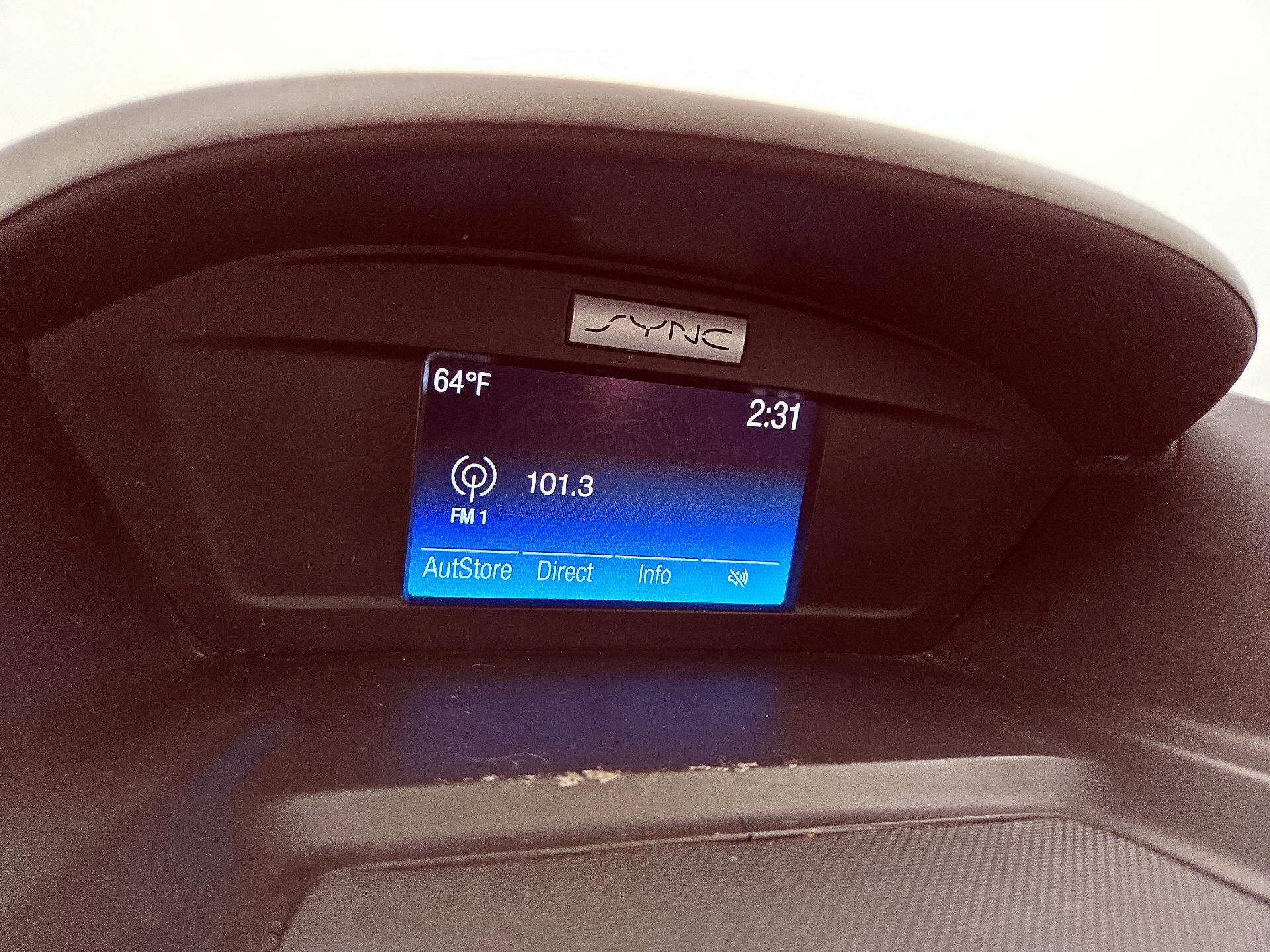 Thumbnail: 2016 Ford Escape - 15