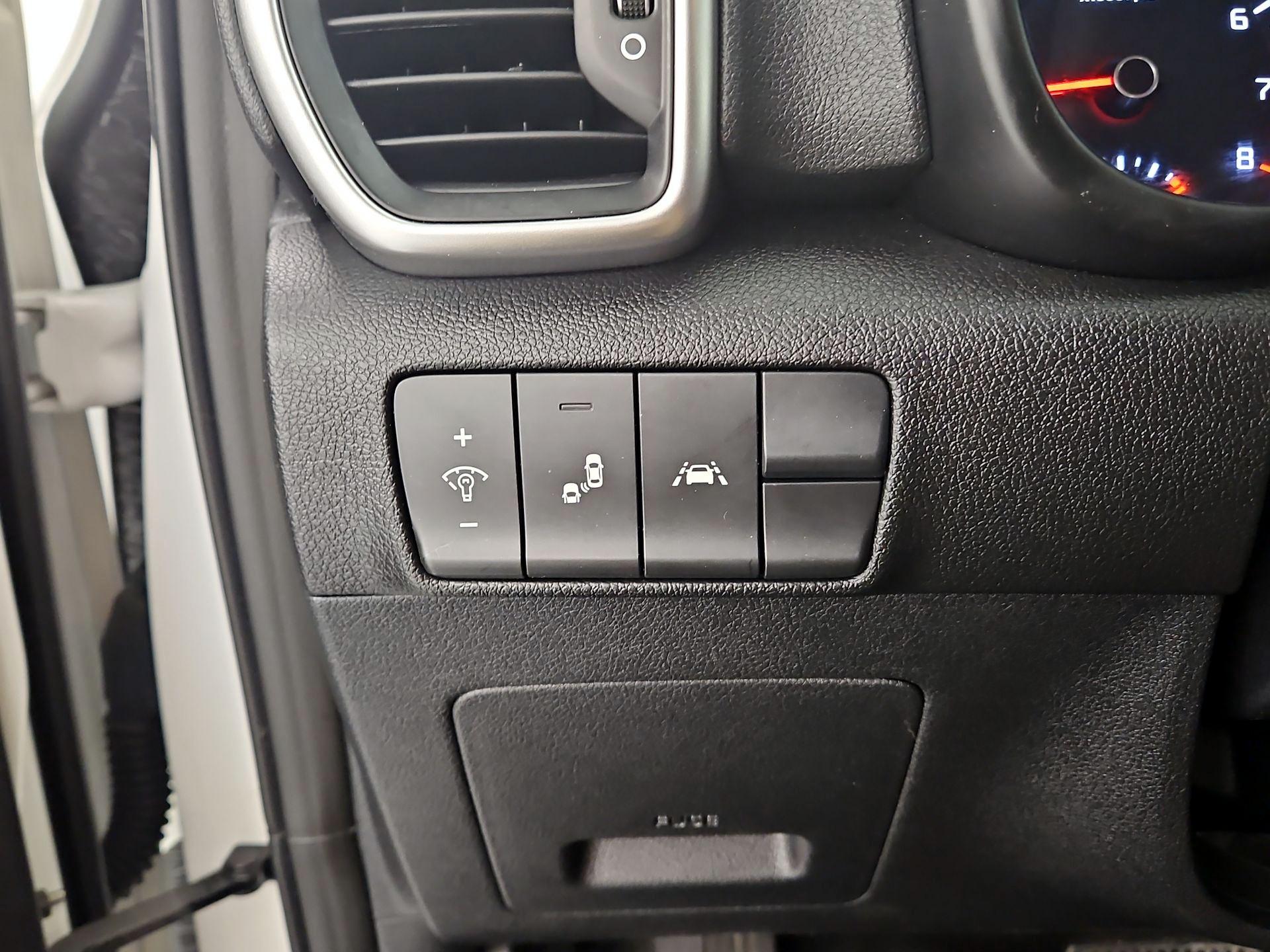 Thumbnail: 2022 Kia Sportage - 13