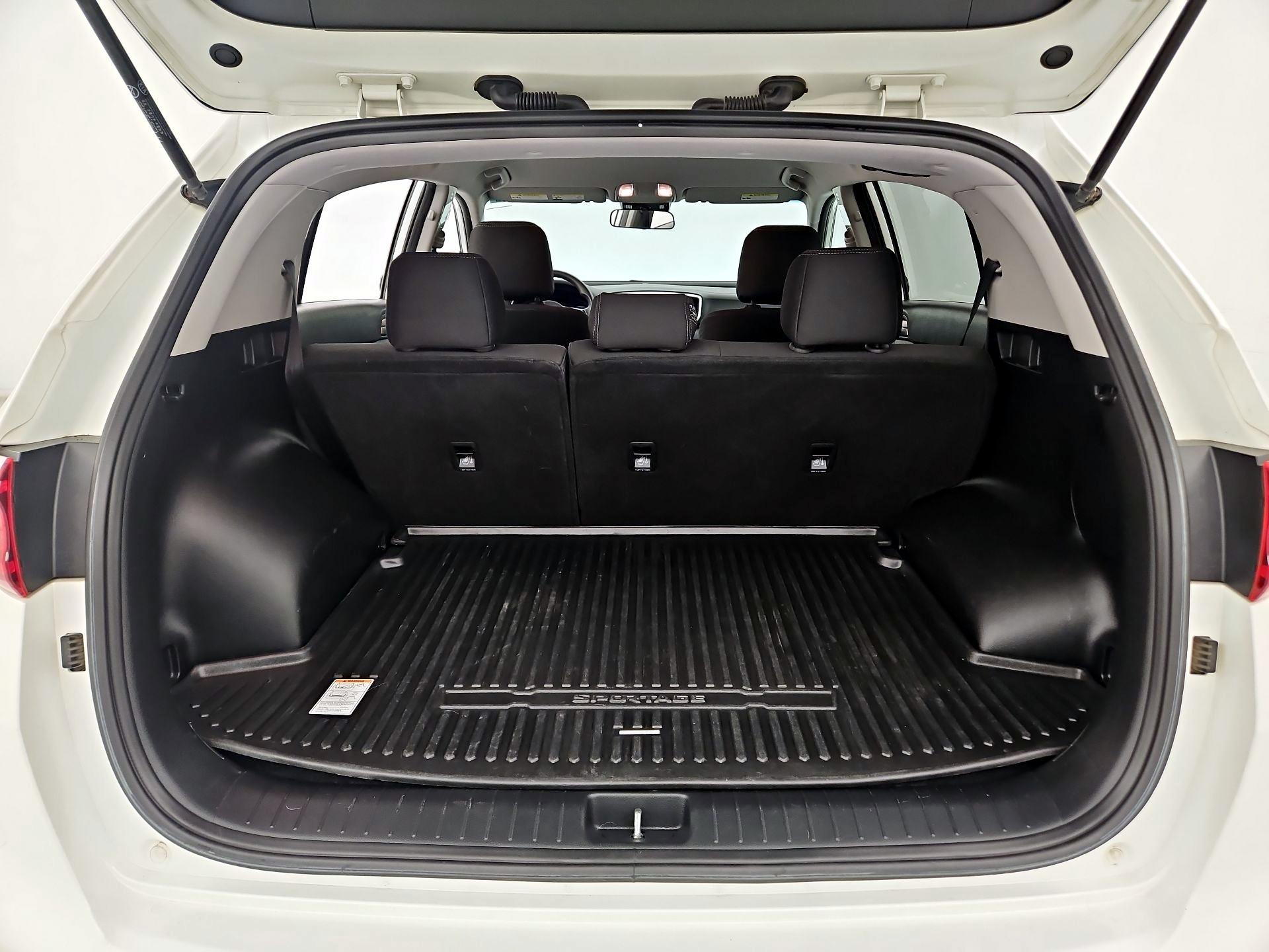 Thumbnail: 2022 Kia Sportage - 20