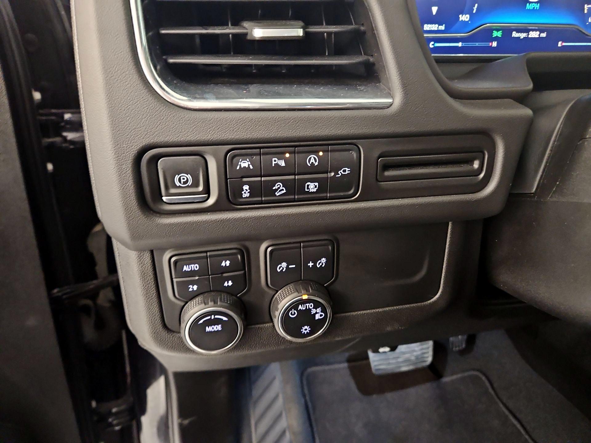 Thumbnail: 2022 Chevrolet Tahoe - 13