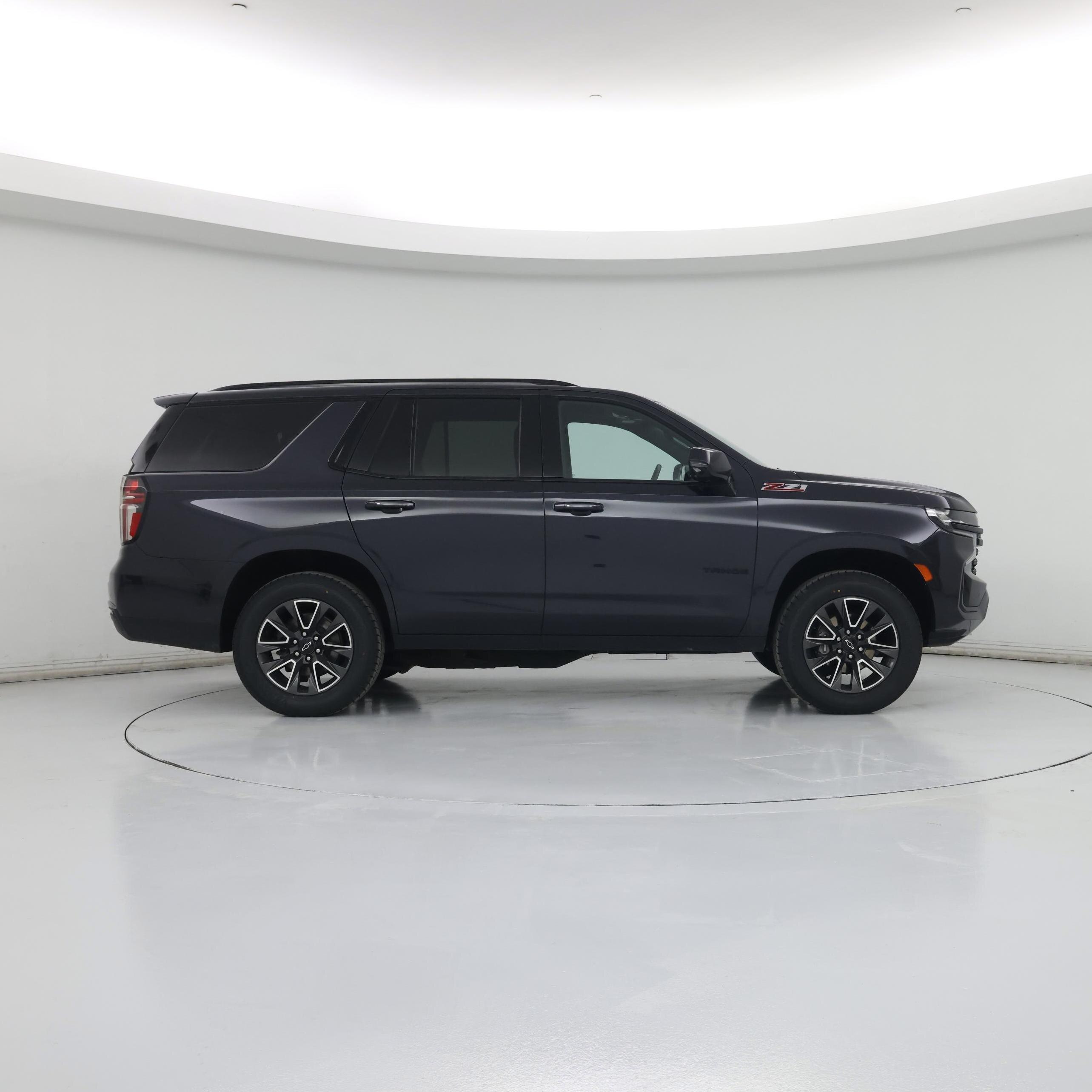 Thumbnail: 2022 Chevrolet Tahoe - 7