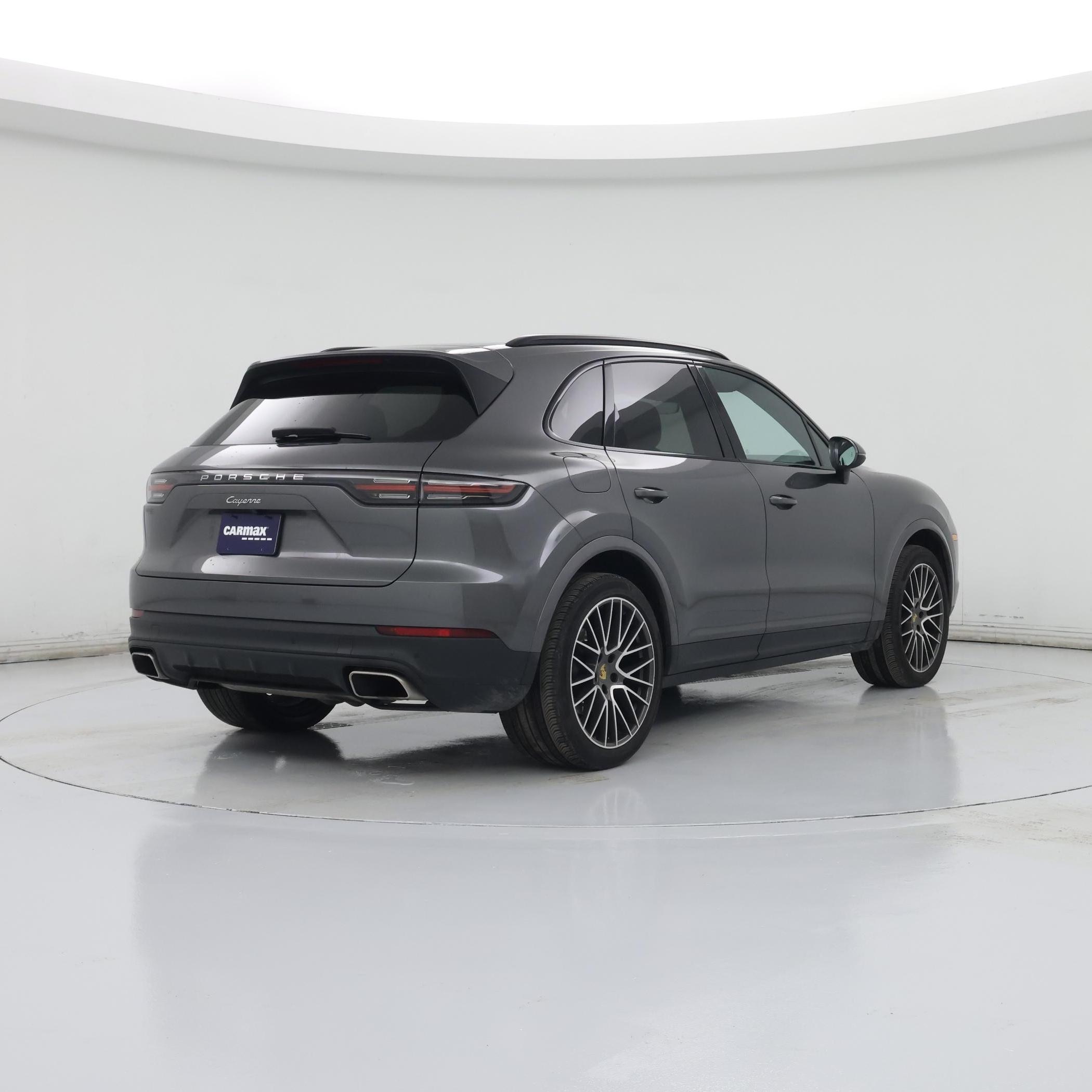 Thumbnail: 2021 Porsche Cayenne - 8