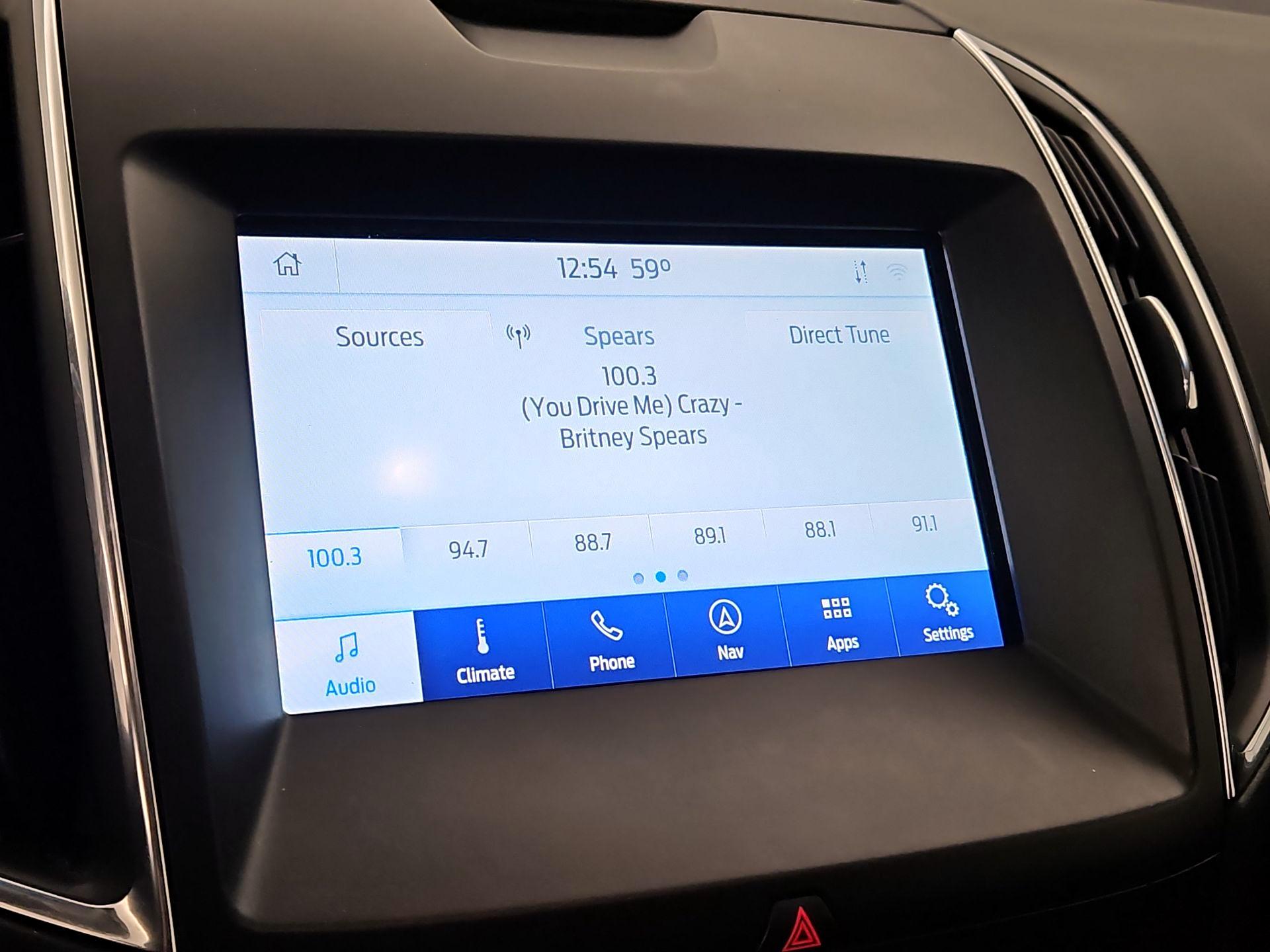 Thumbnail: 2020 Ford Edge - 16