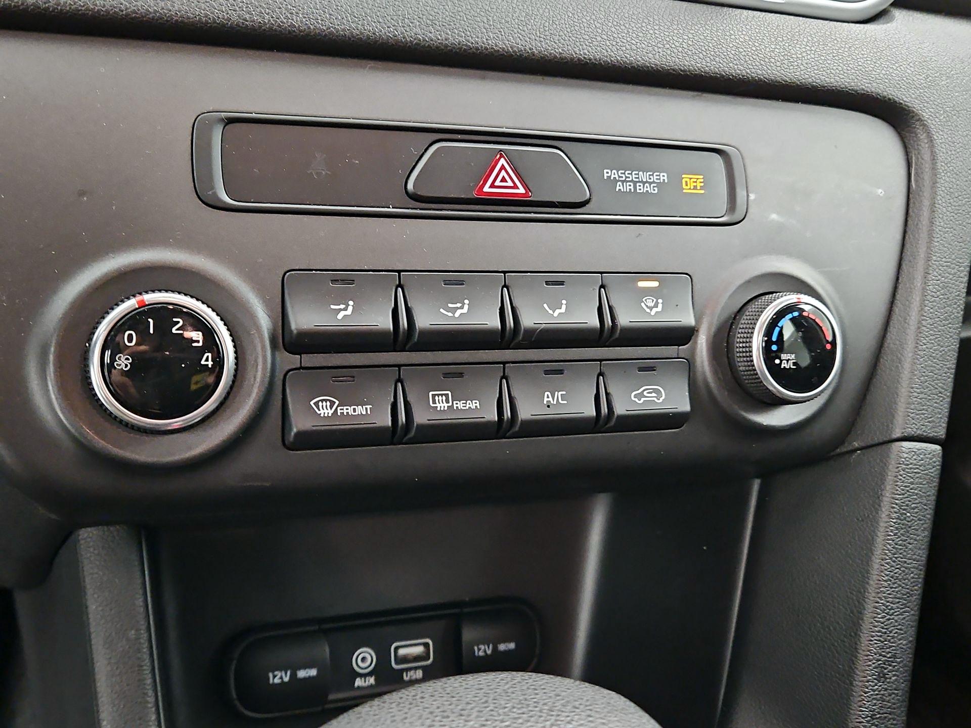 Thumbnail: 2019 Kia Sportage - 16