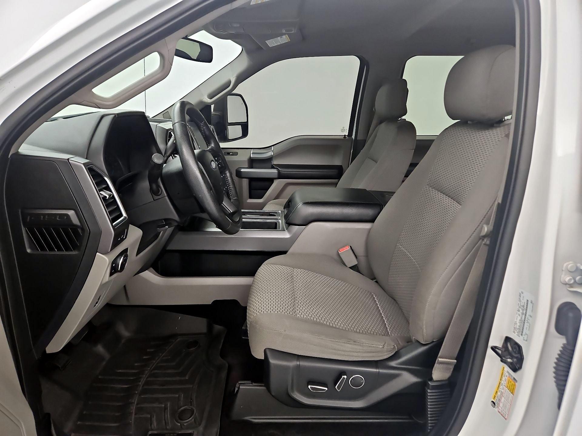 Thumbnail: 2016 Ford F-150 - 11