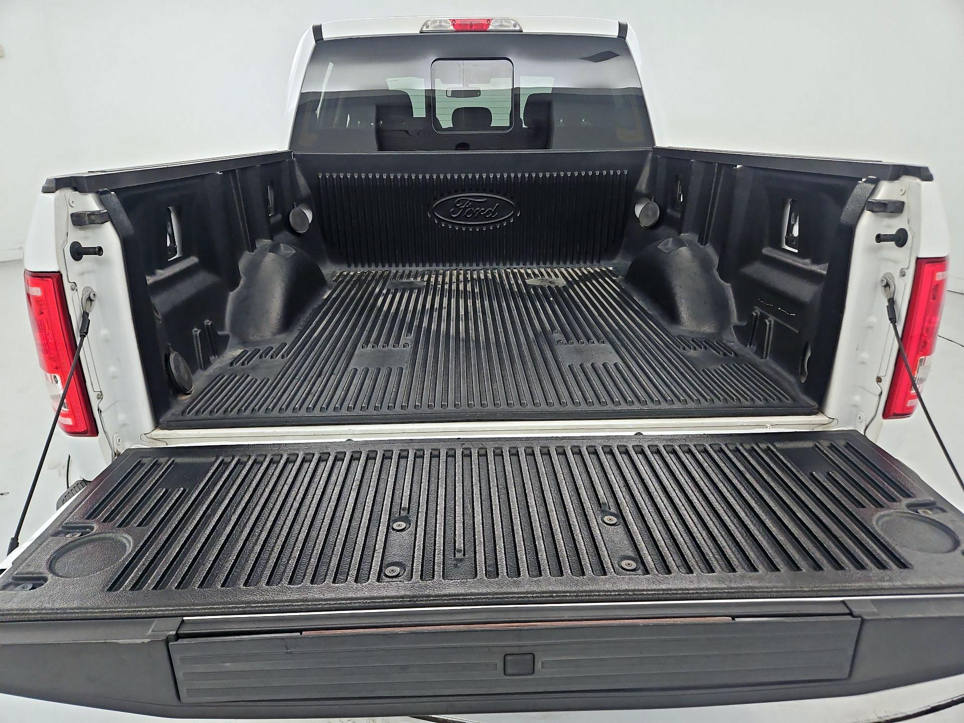 Thumbnail: 2016 Ford F-150 - 20