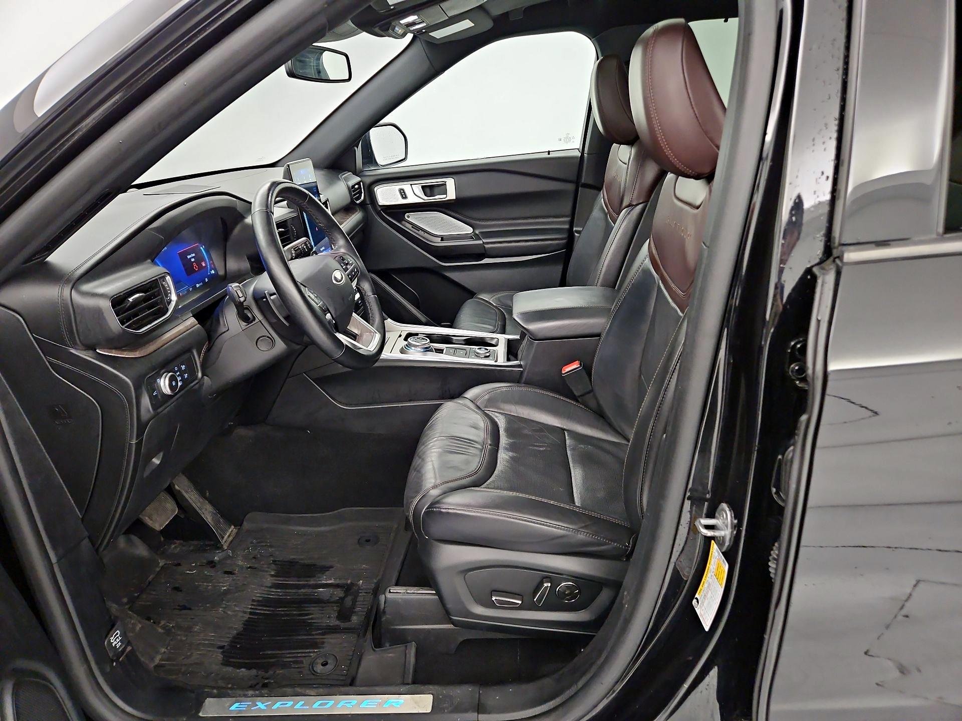 Thumbnail: 2020 Ford Explorer - 11