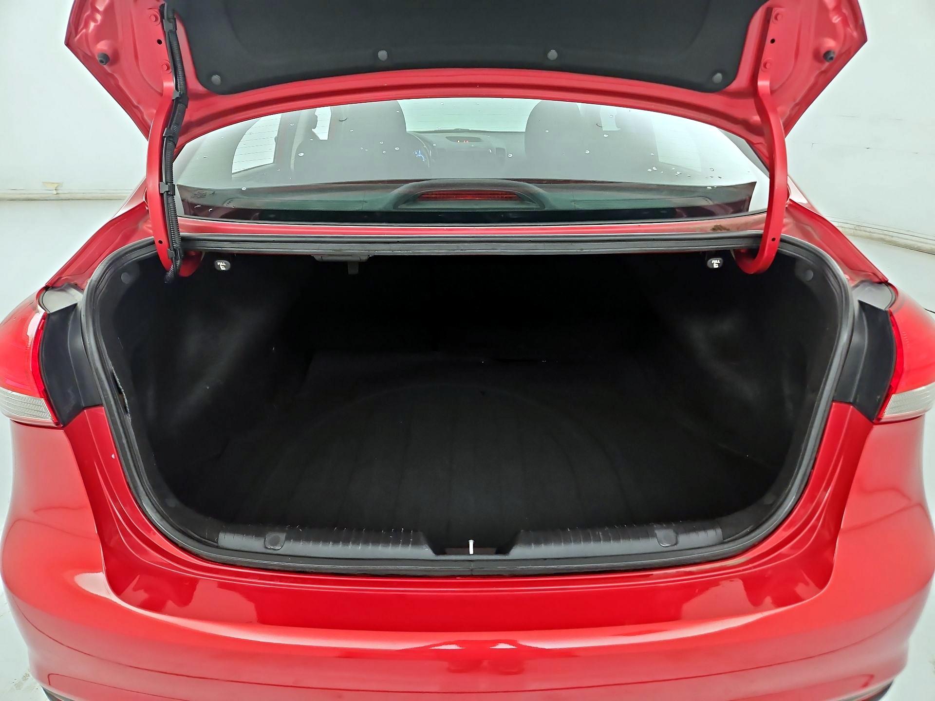 Thumbnail: 2017 Kia Forte - 20