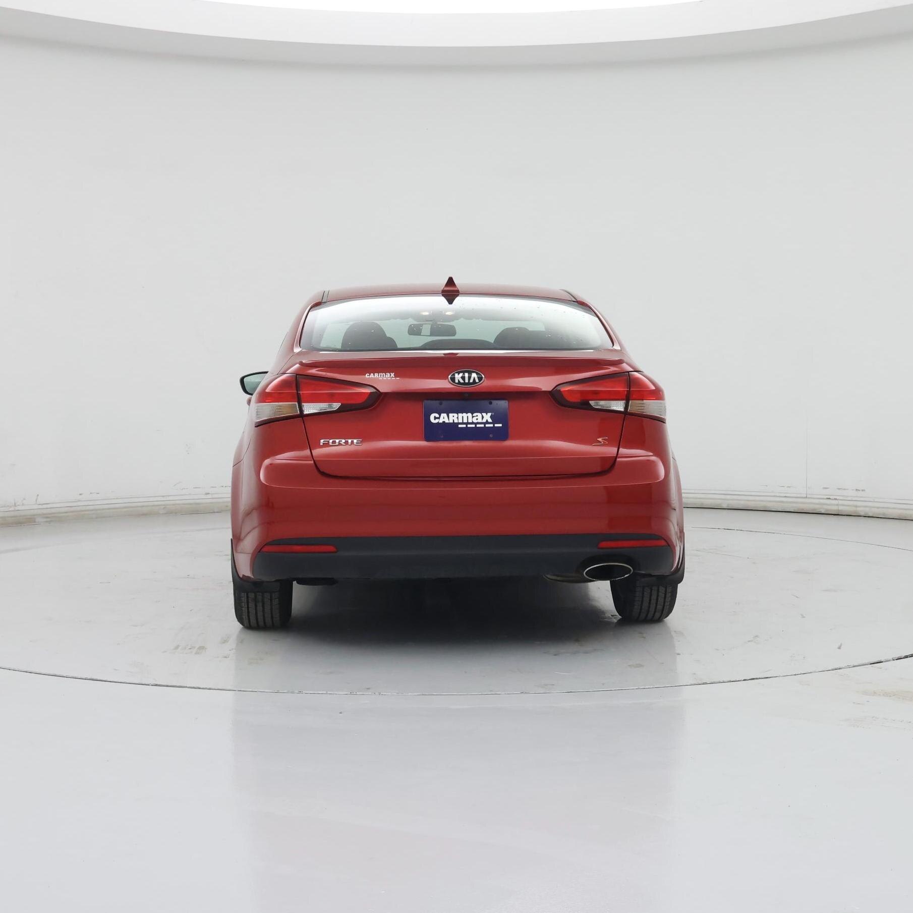 Thumbnail: 2017 Kia Forte - 6