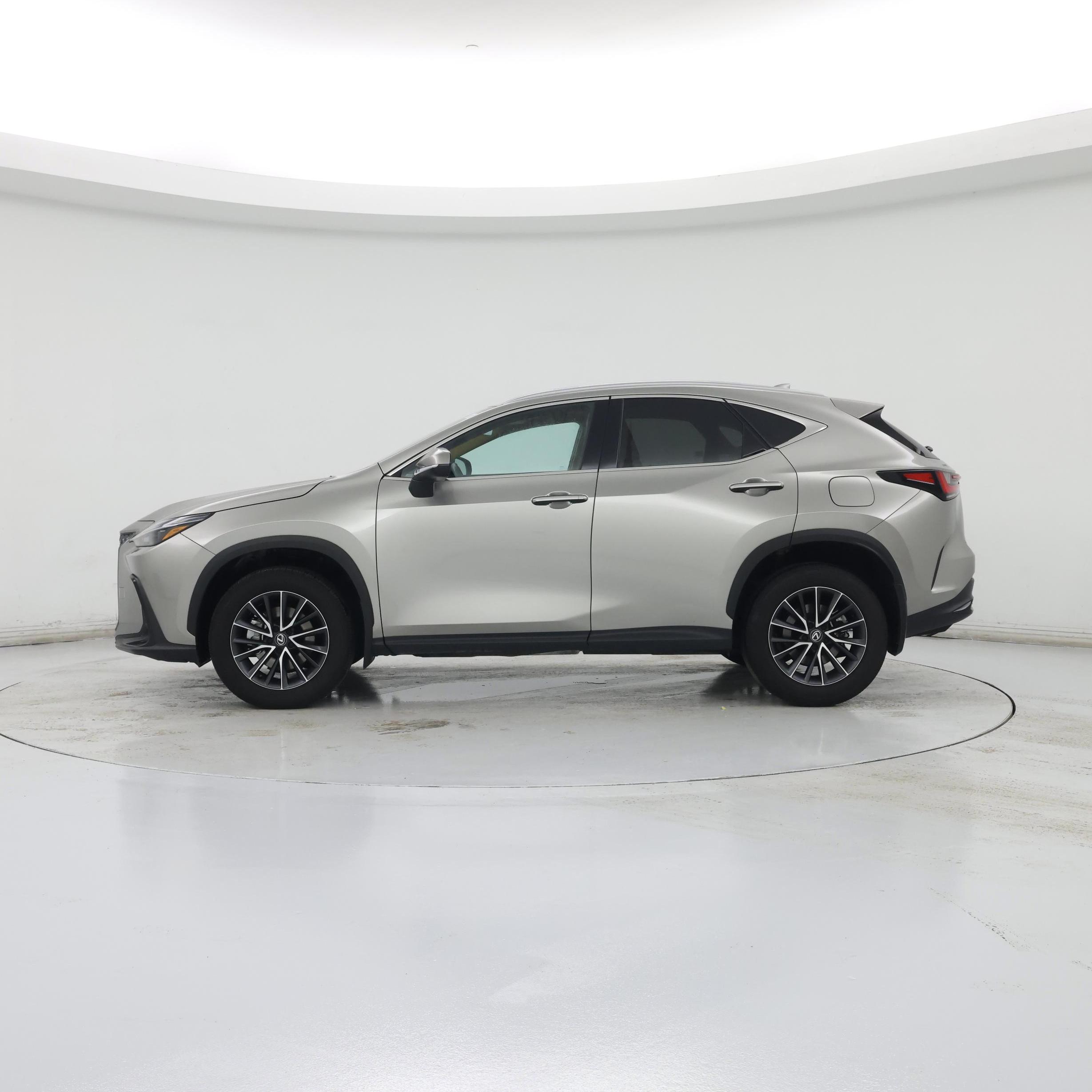 Thumbnail: 2024 Lexus NX - 3