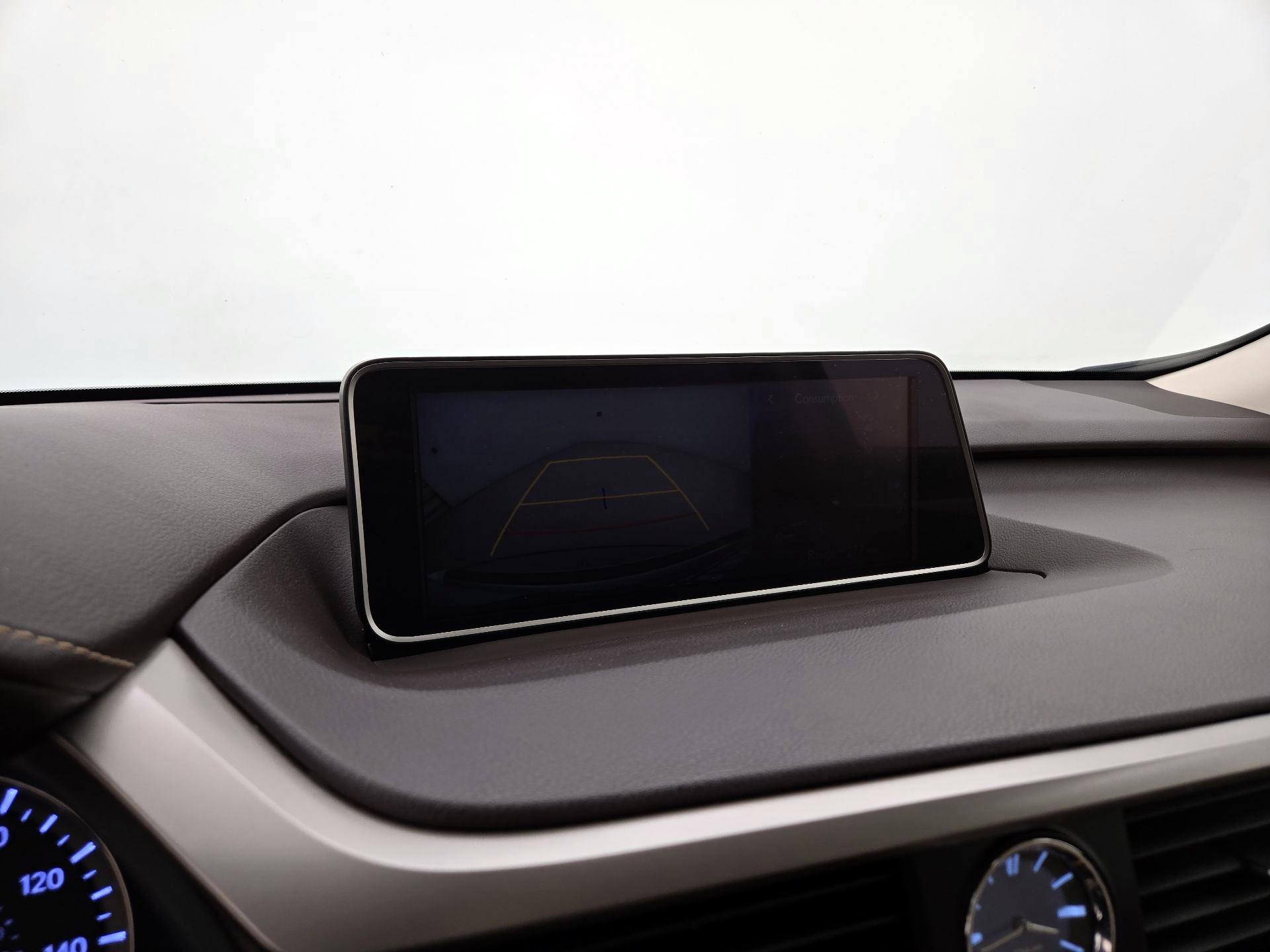 Thumbnail: 2017 Lexus RX - 15