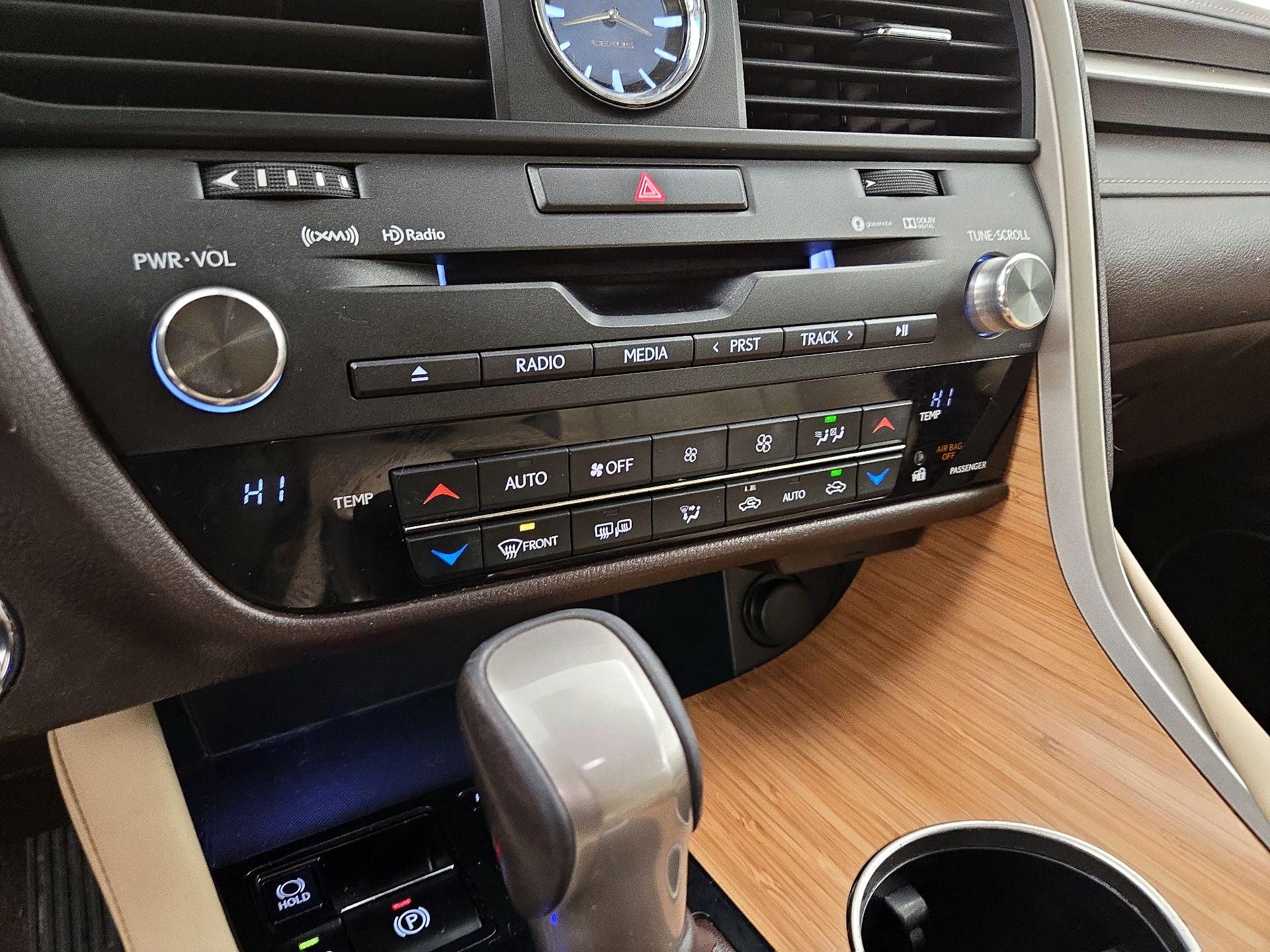 Thumbnail: 2017 Lexus RX - 17