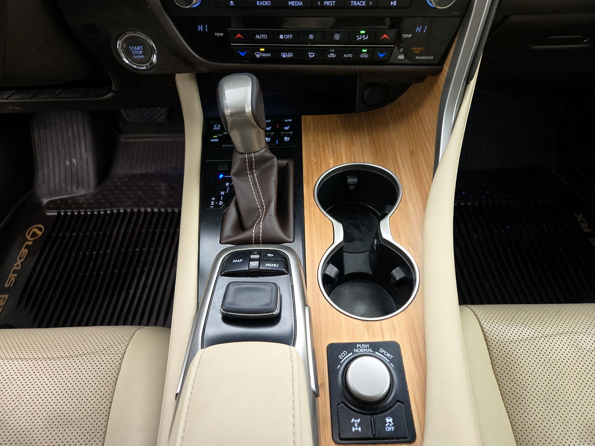 Thumbnail: 2017 Lexus RX - 18