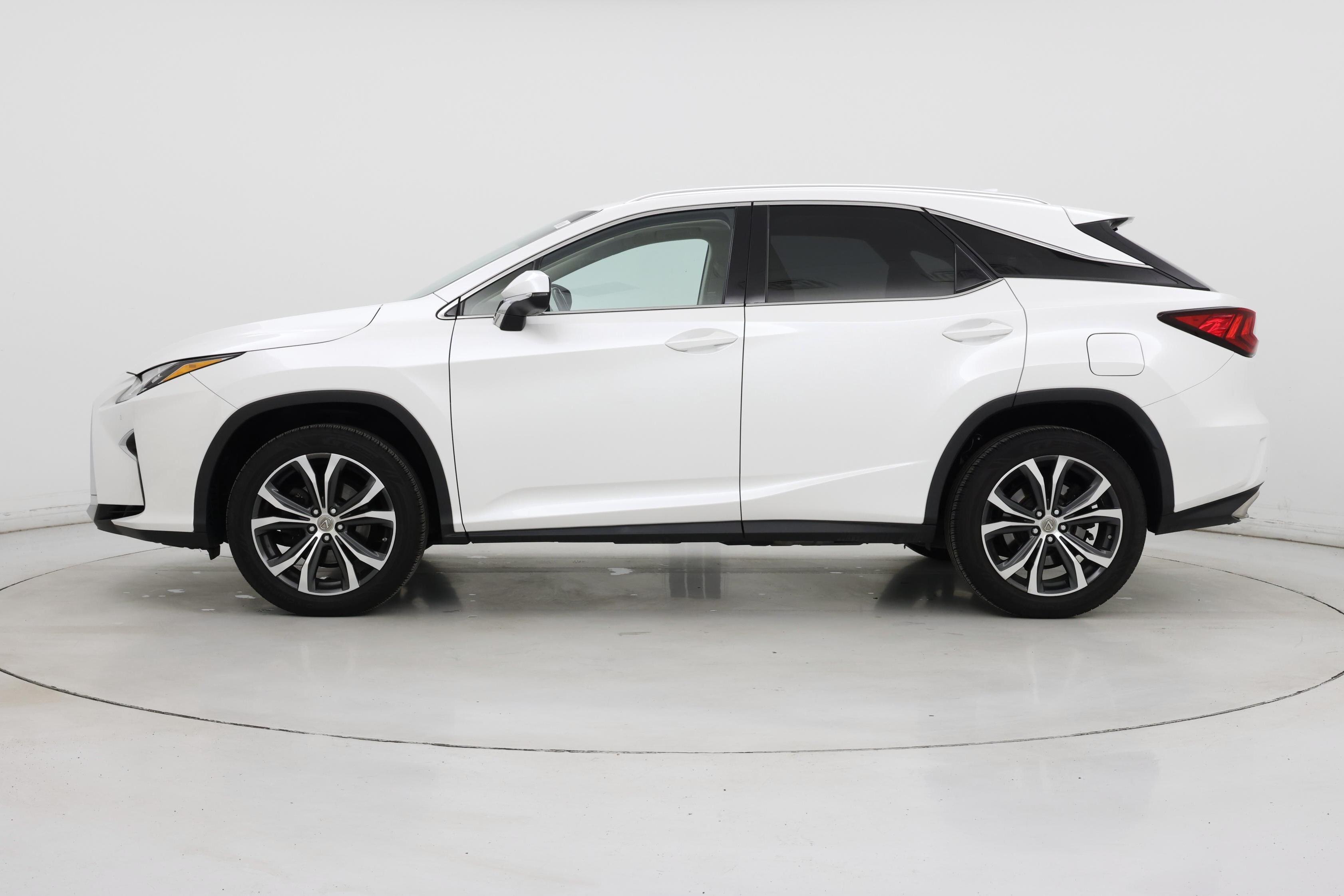 Thumbnail: 2017 Lexus RX - 3