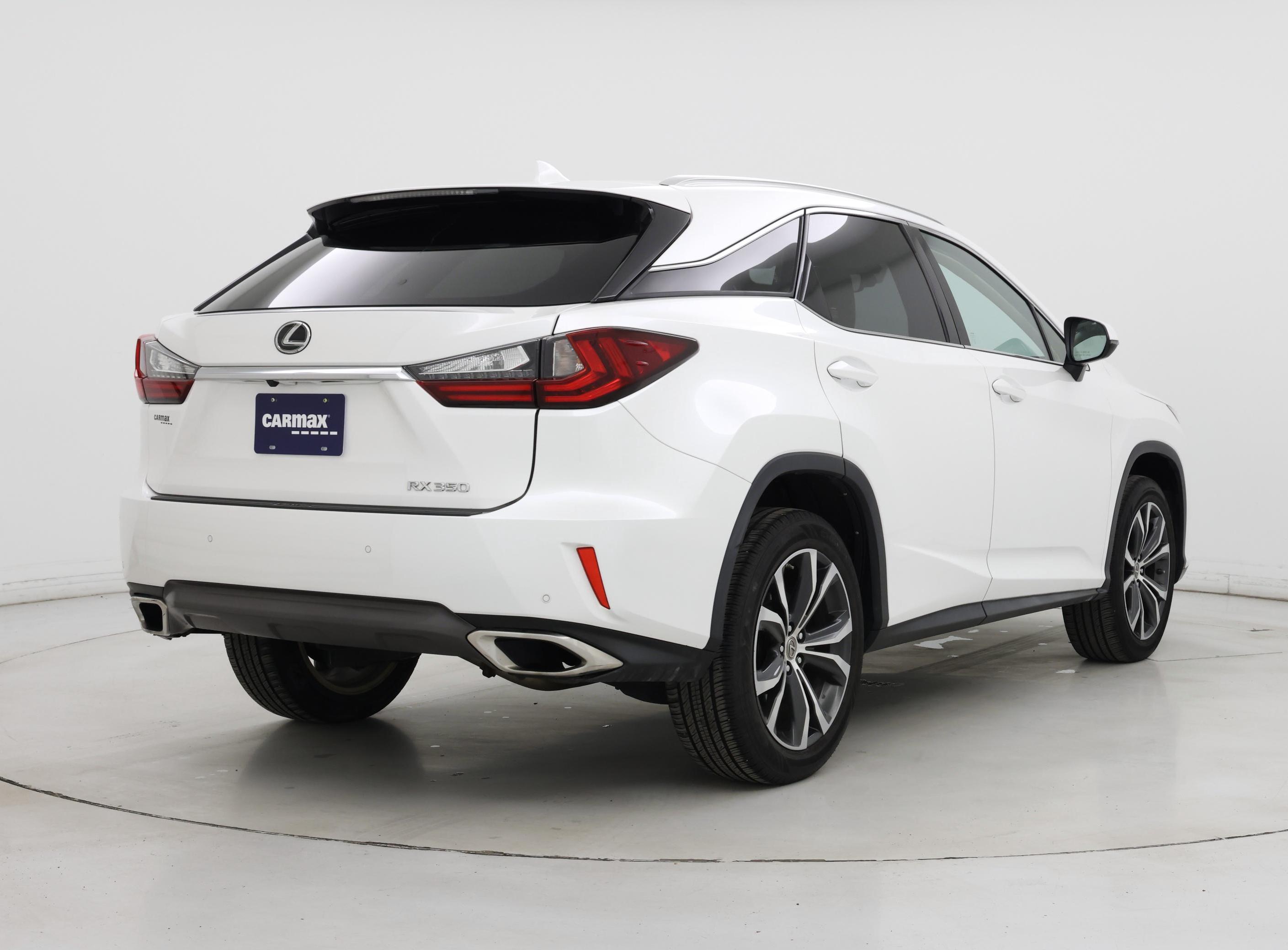 Thumbnail: 2017 Lexus RX - 8