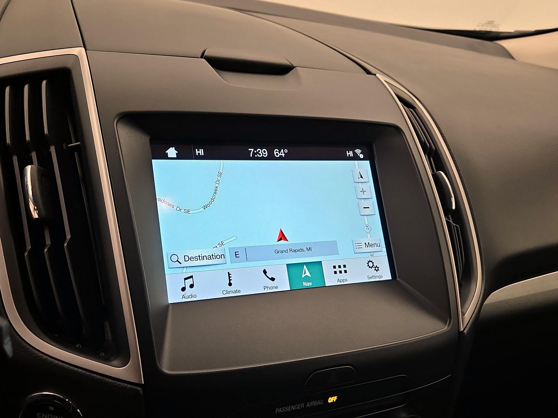 Thumbnail: 2018 Ford Edge - 14