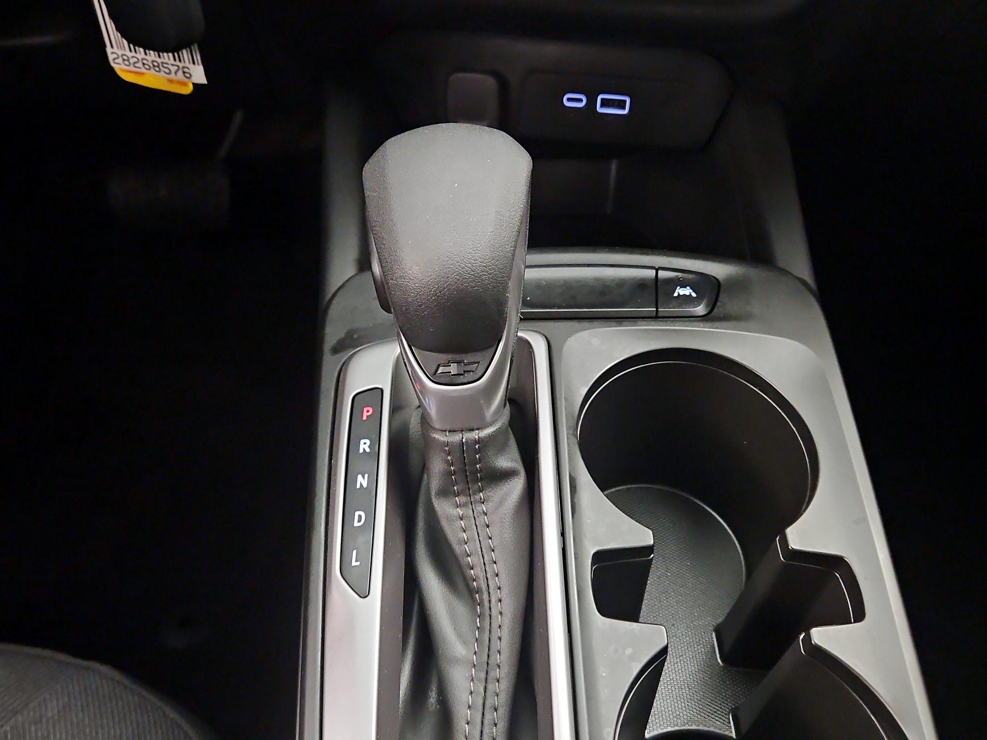 Thumbnail: 2025 Chevrolet Trax - 17