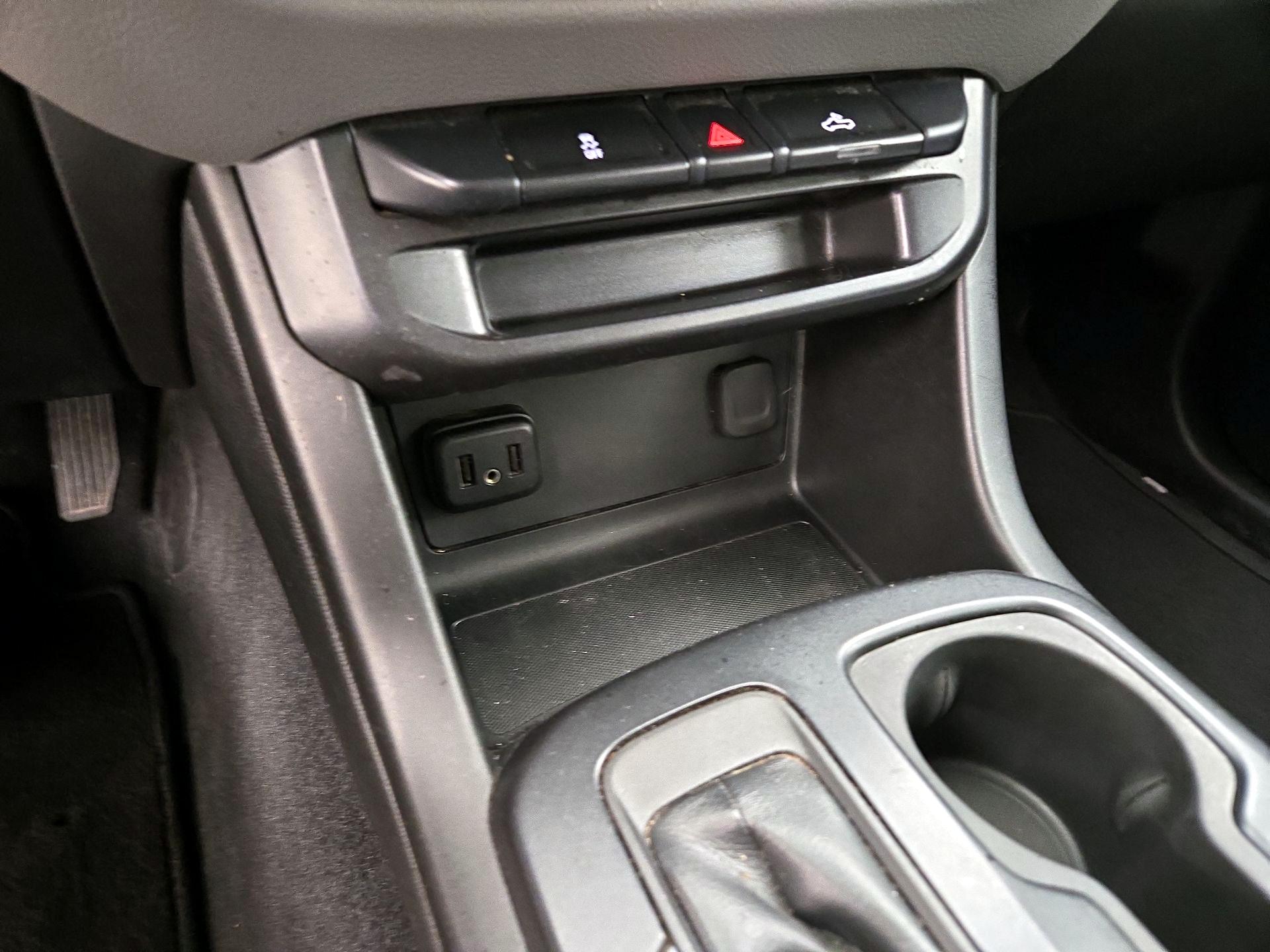 Thumbnail: 2021 Chevrolet Colorado - 18