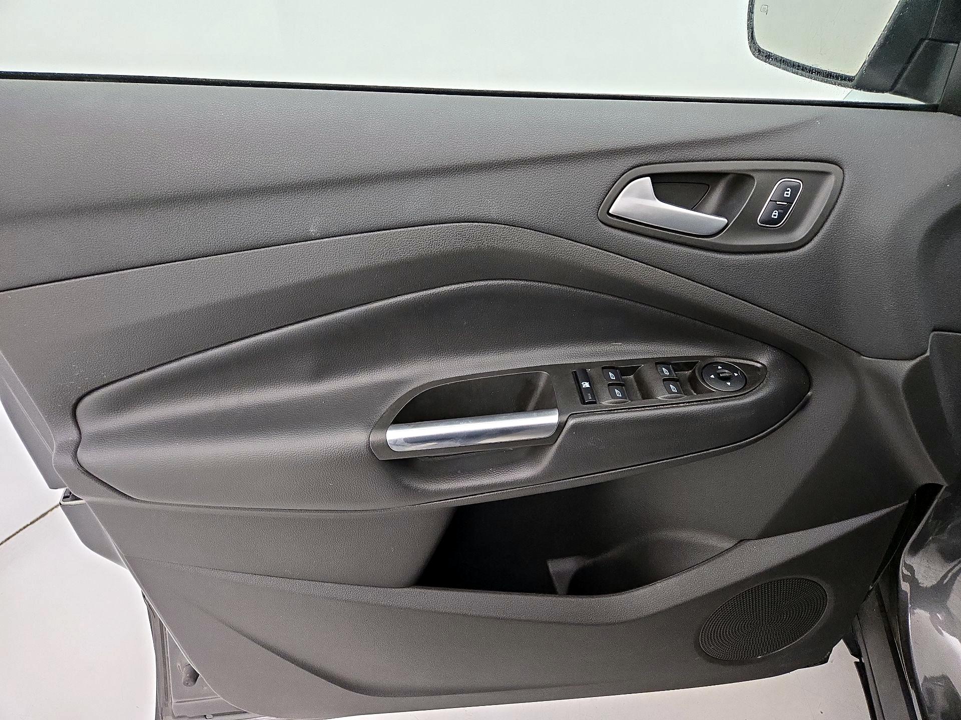 Thumbnail: 2018 Ford Escape - 12