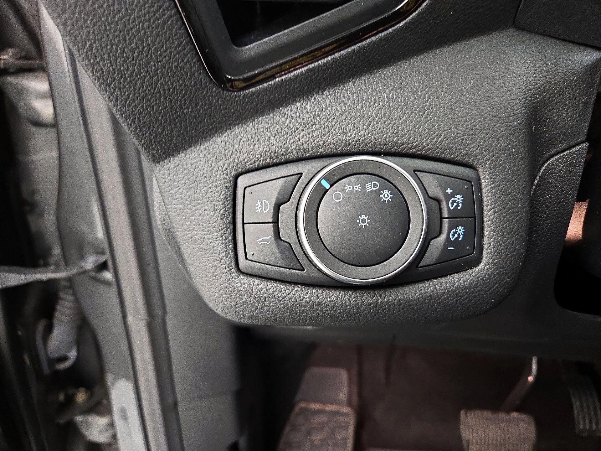 Thumbnail: 2018 Ford Escape - 13