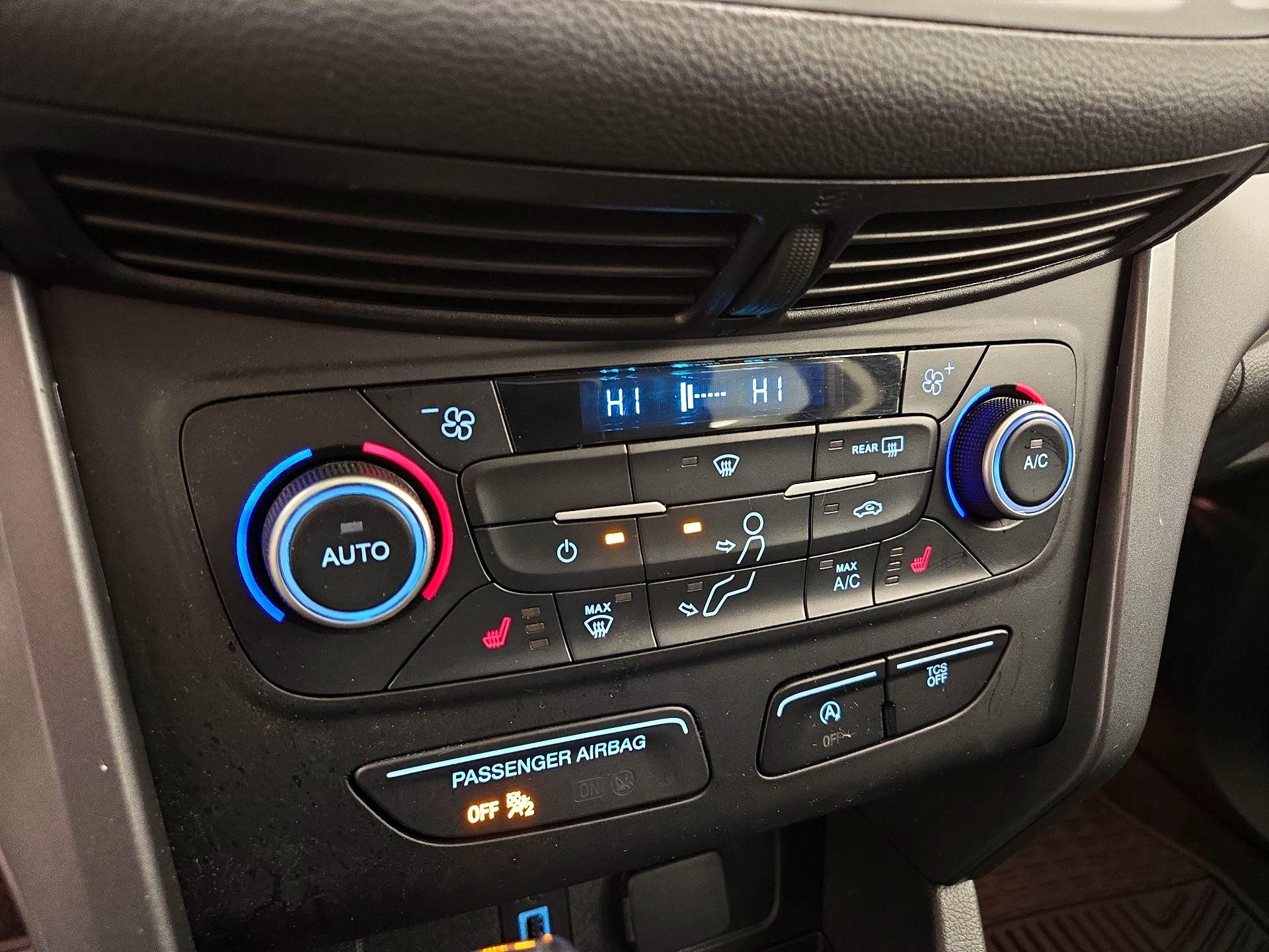 Thumbnail: 2018 Ford Escape - 16