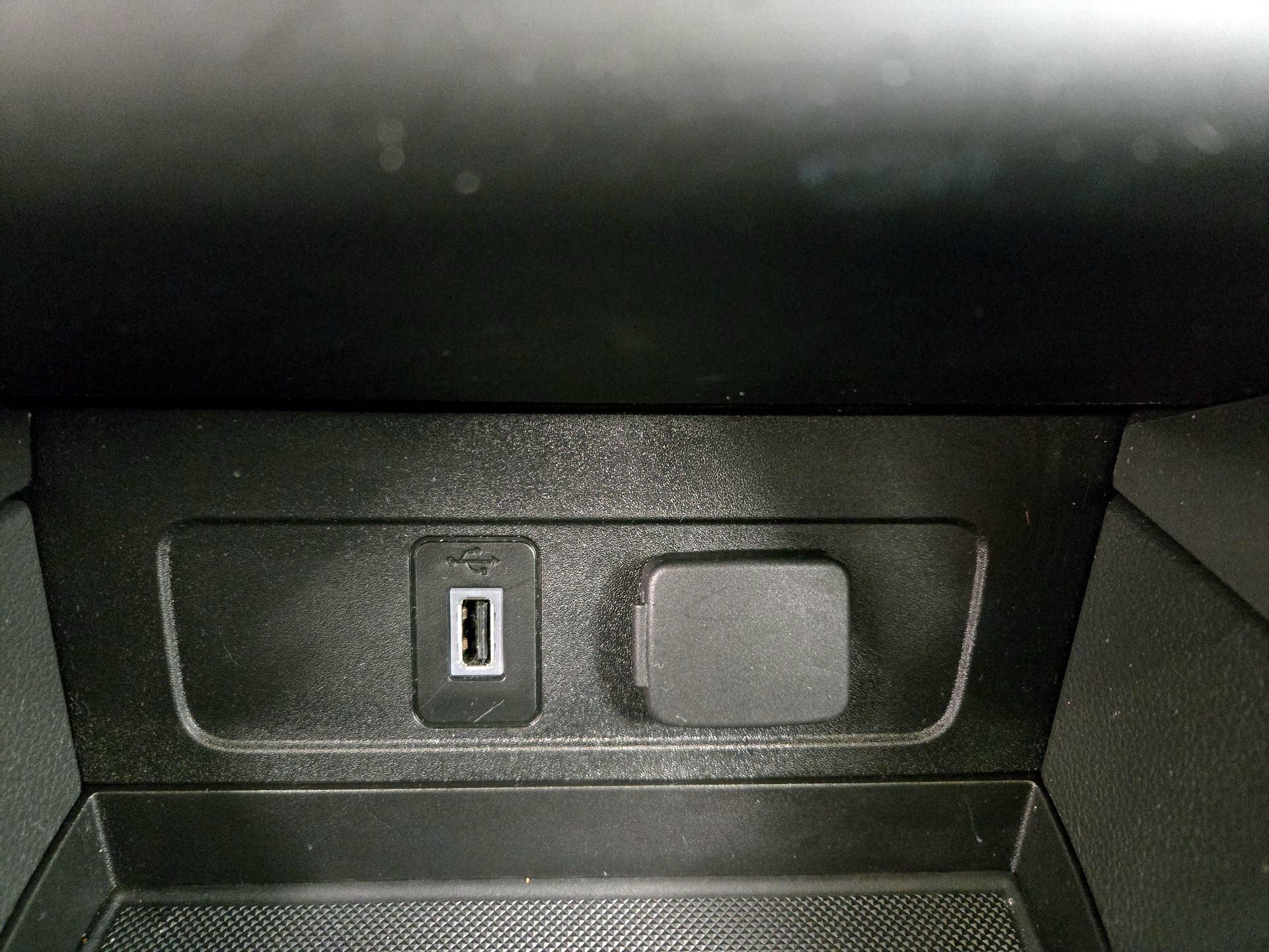 Thumbnail: 2018 Ford Escape - 18