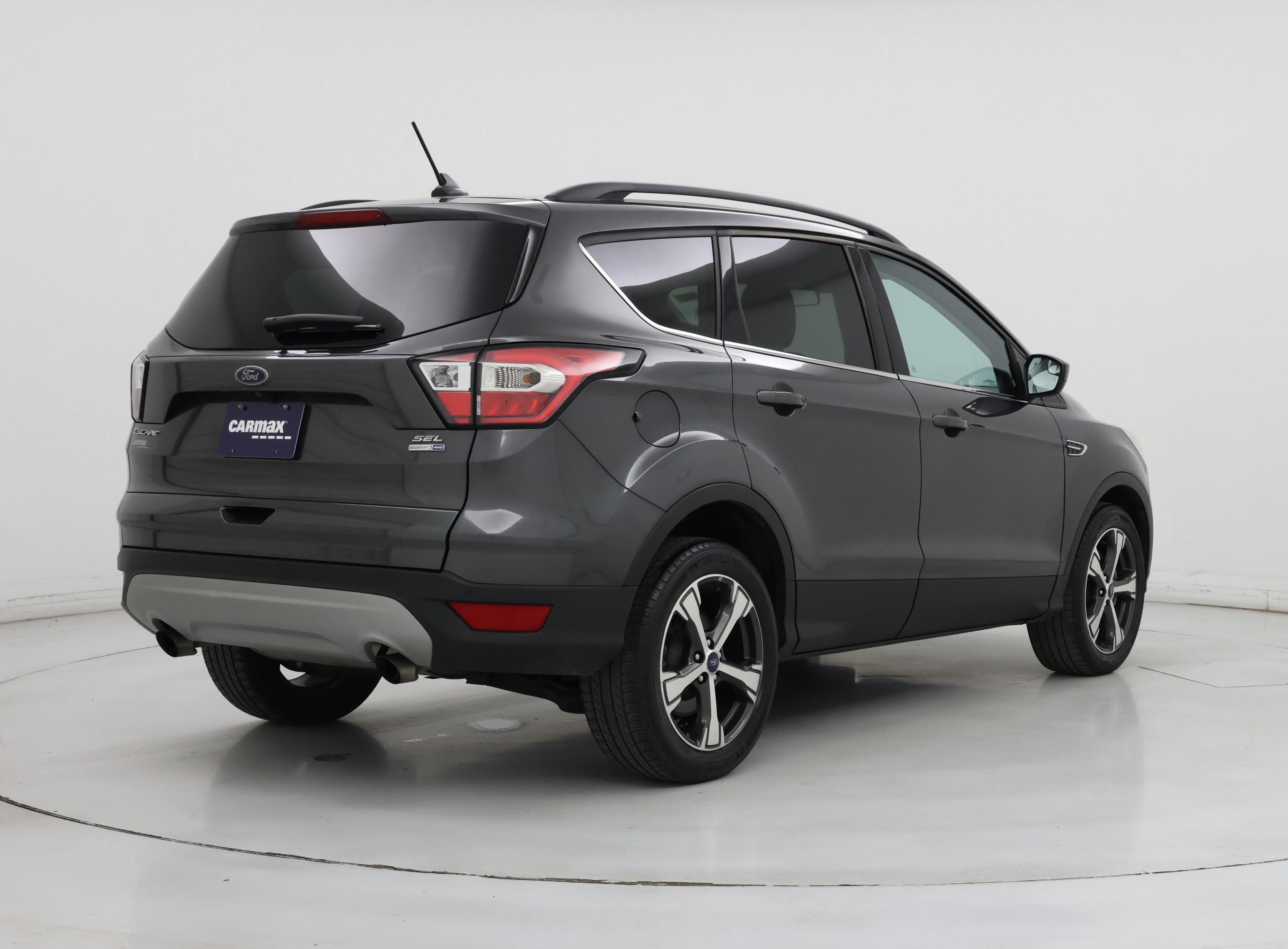 Thumbnail: 2018 Ford Escape - 8