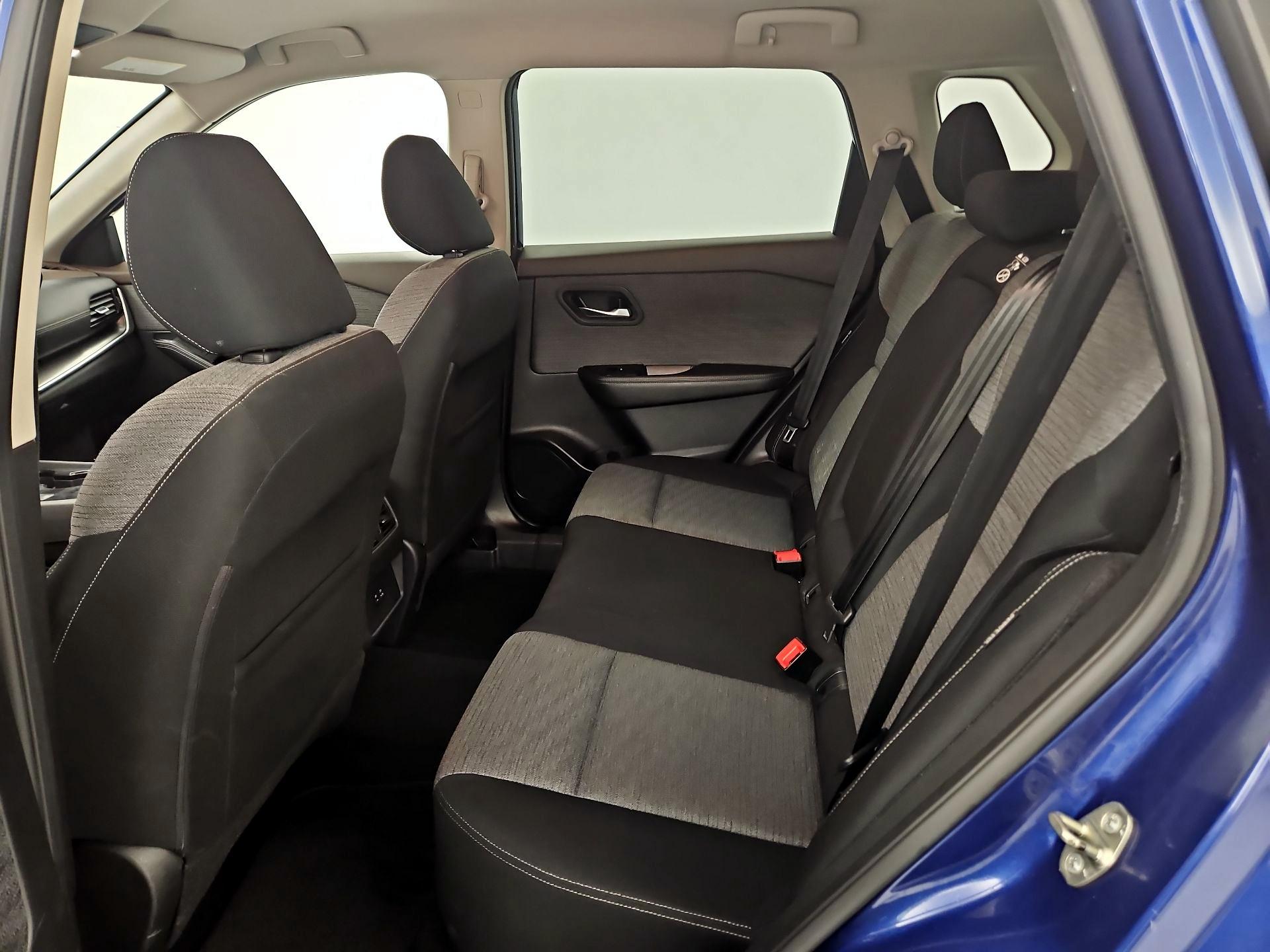 Thumbnail: 2021 Nissan Rogue - 19